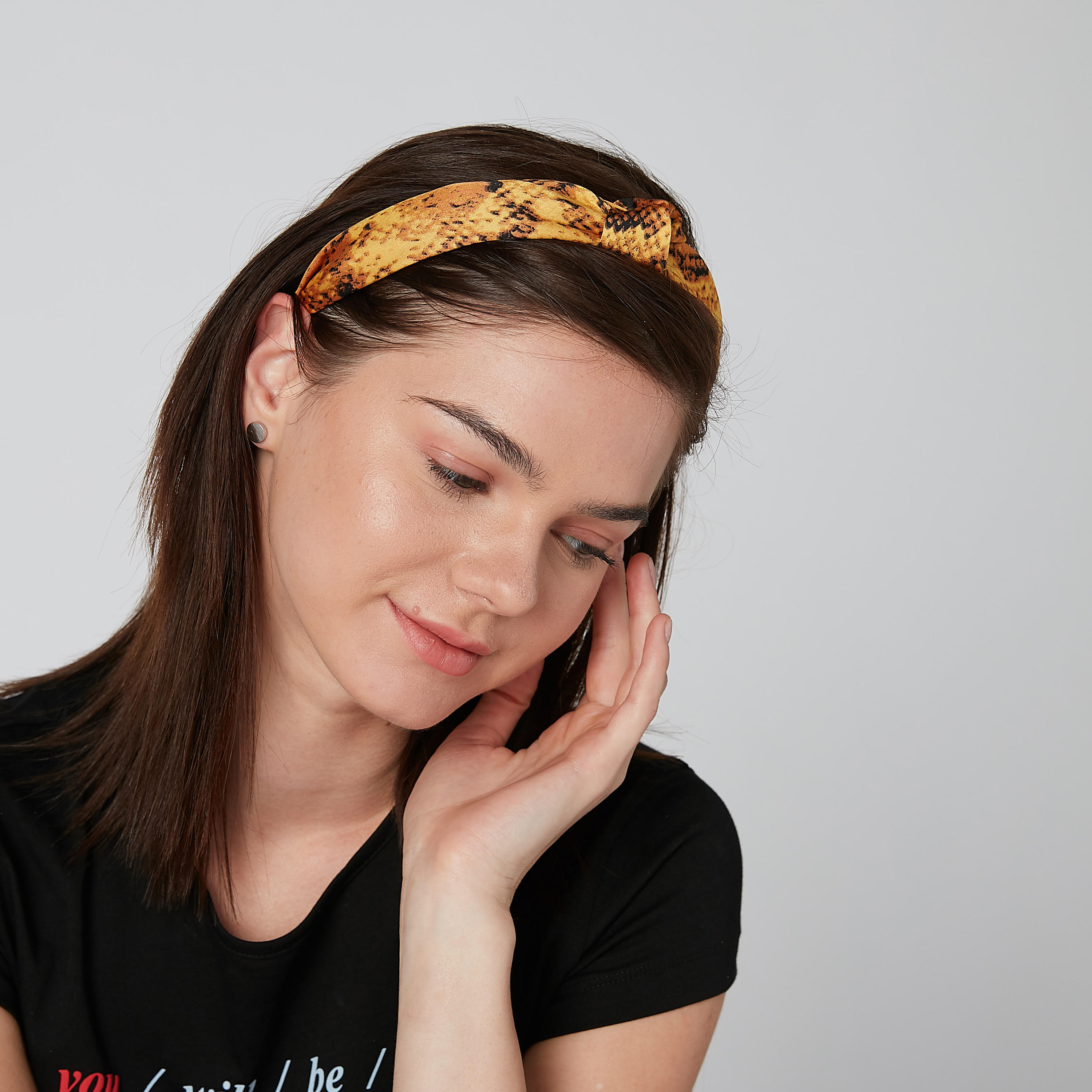 شريطة شعر مزيّنة بعقدة وطبعات-women-hairaccessories-image-2
