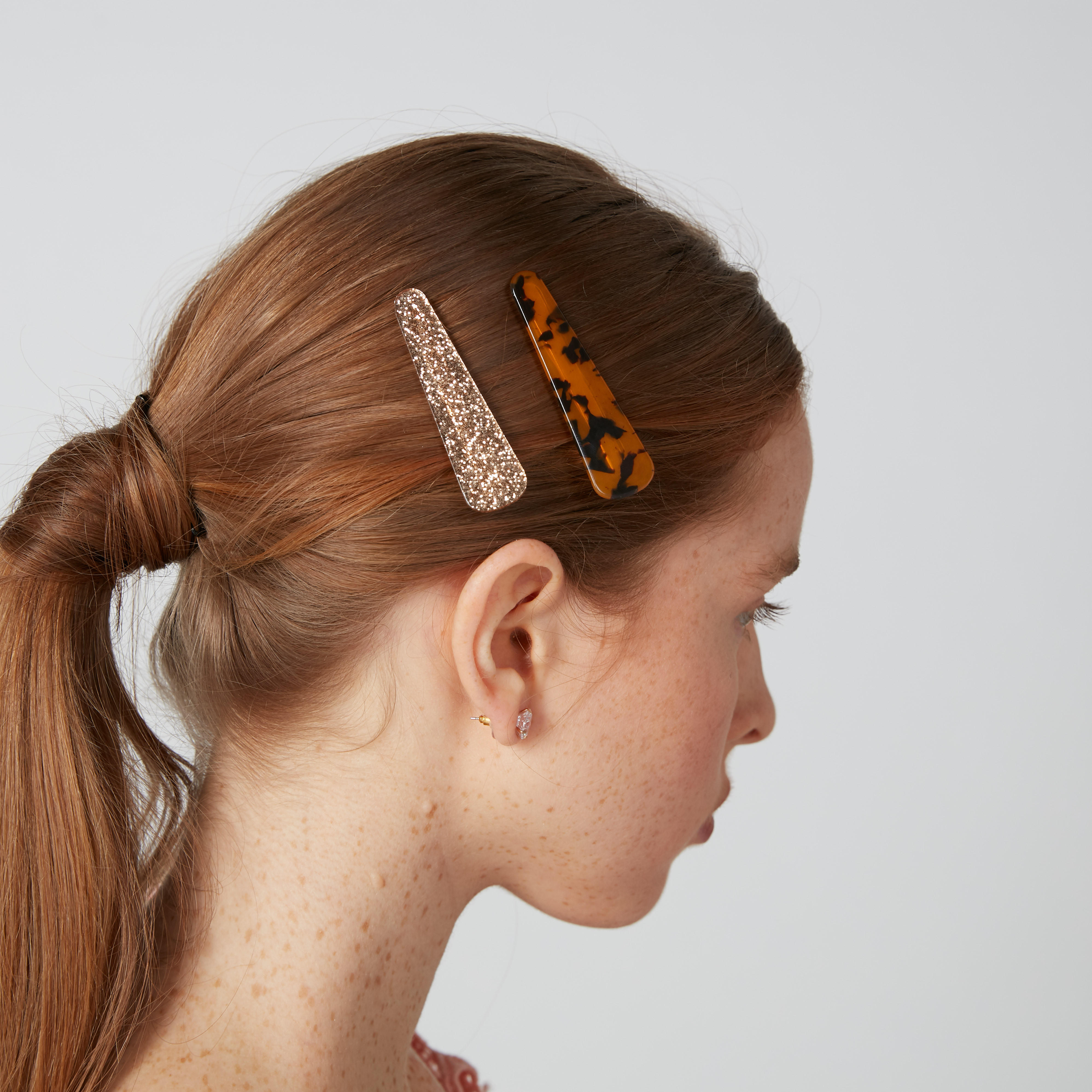 دبوس شعر بطبعات - طقم من قطعتين-women-hairaccessories-image-2