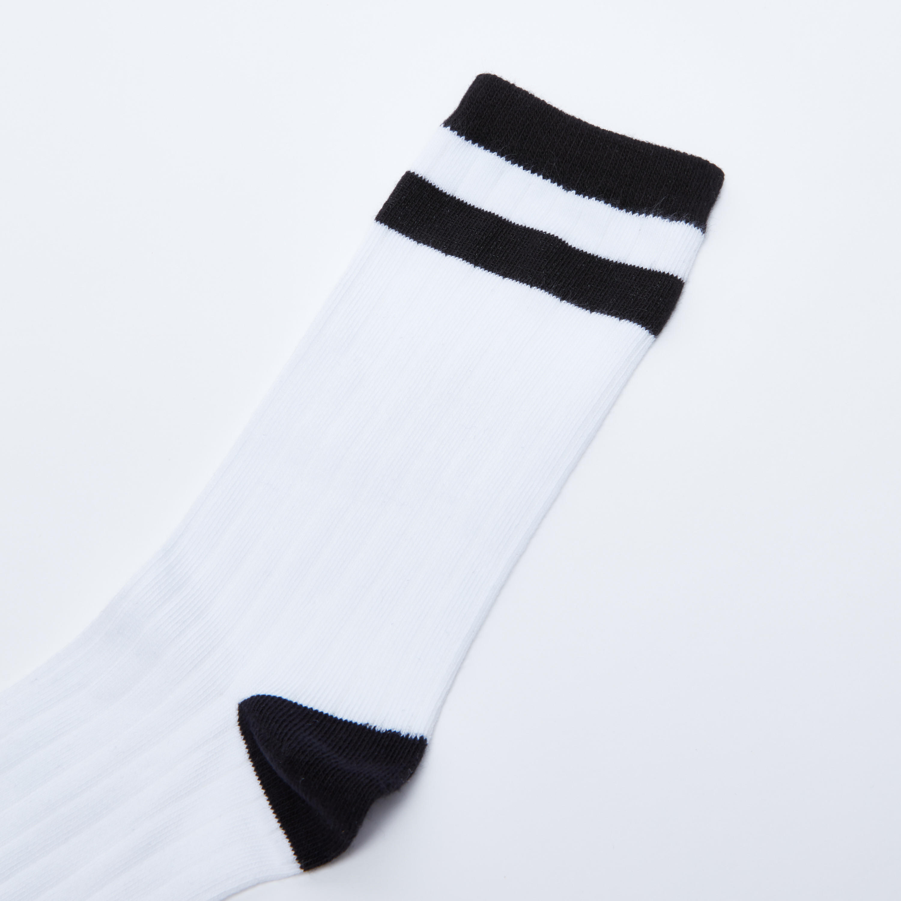 جوارب بطول متوسط-women-socksandstockings-image-2