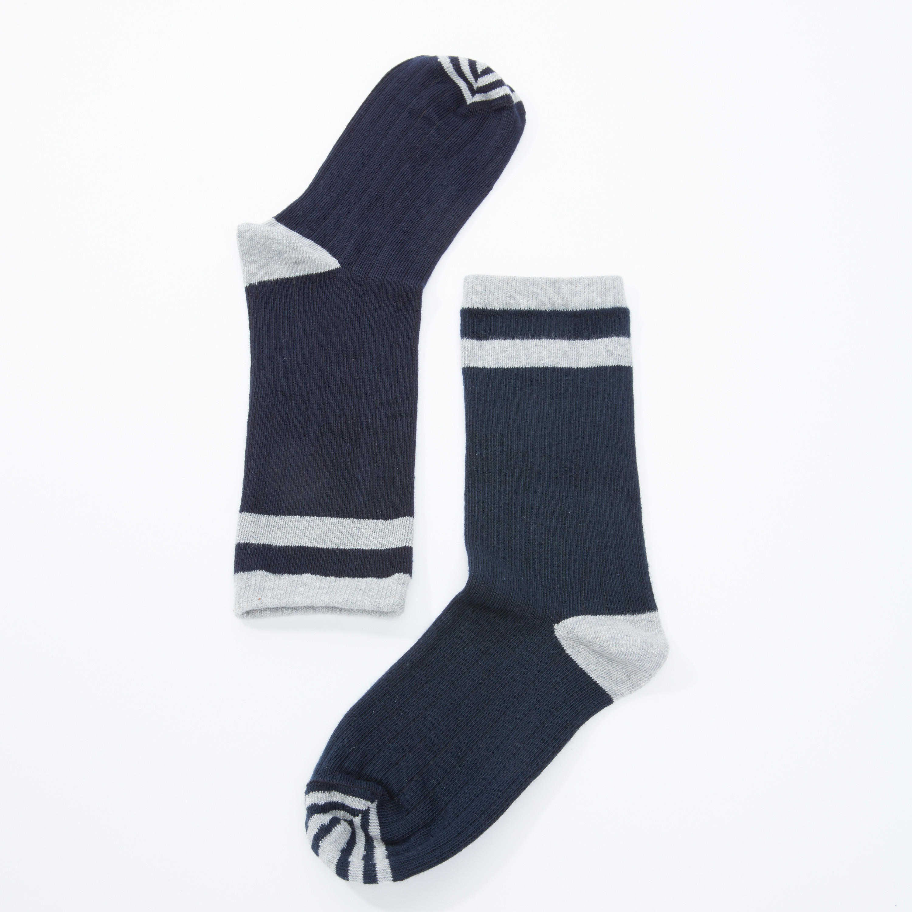Textured Crew Length Socks-women-socksandstockings-image-3