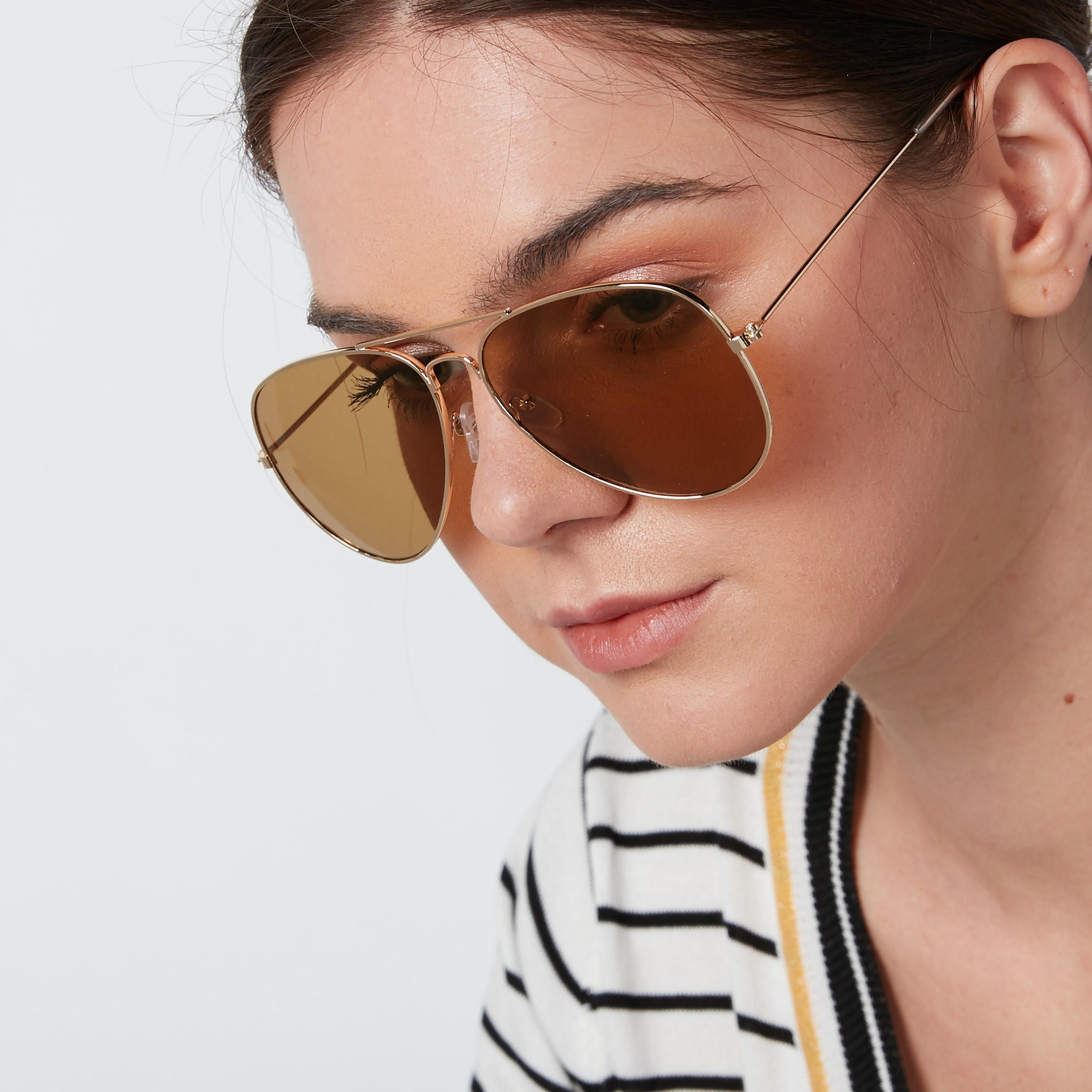 Metallic Full Frame Aviator Sunglasses with Nose Pads-women-sunglasses-image-2