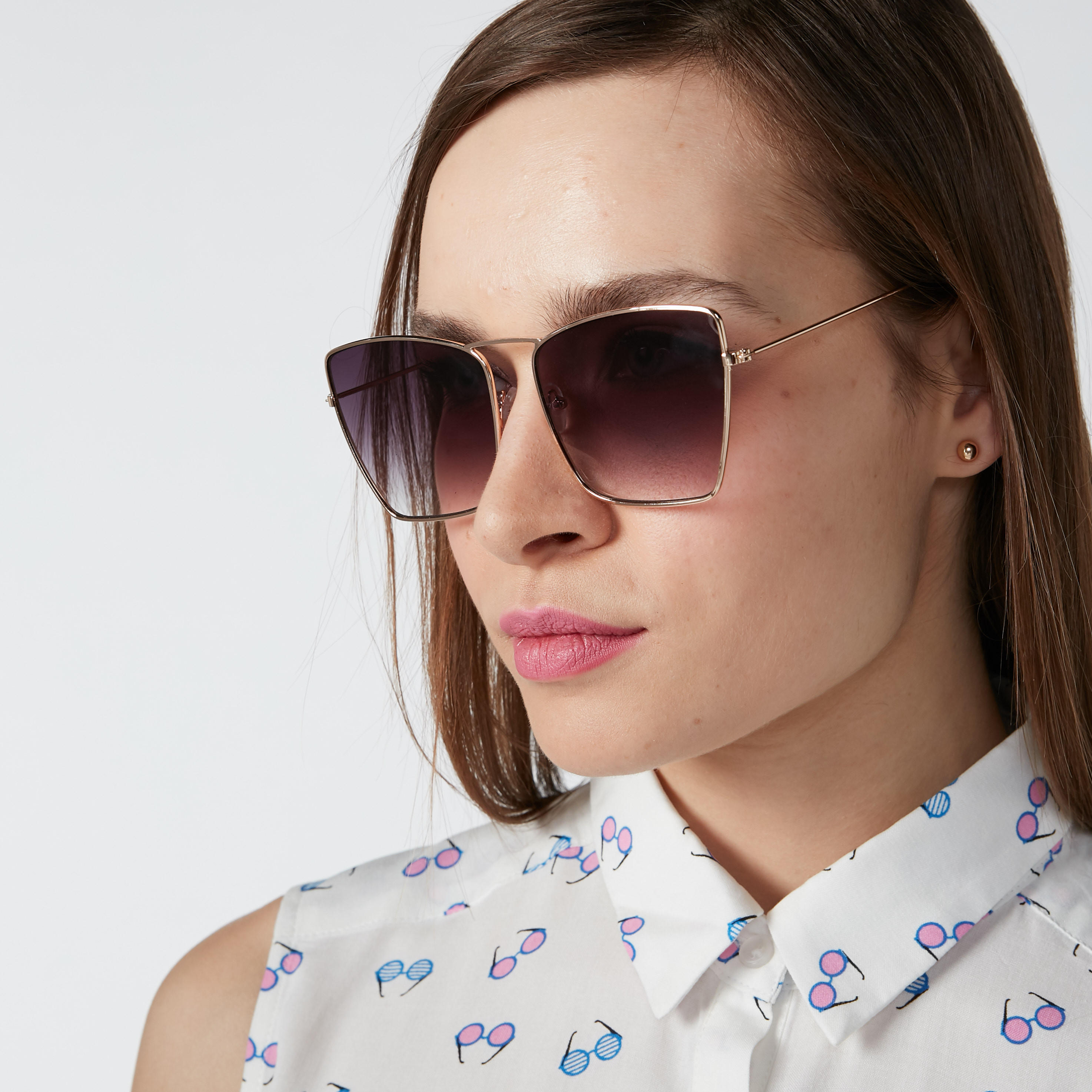 نظّارة شمسية مربّعة بإطار كامل ووسادات أنف شفّافة-women-sunglasses-image-2