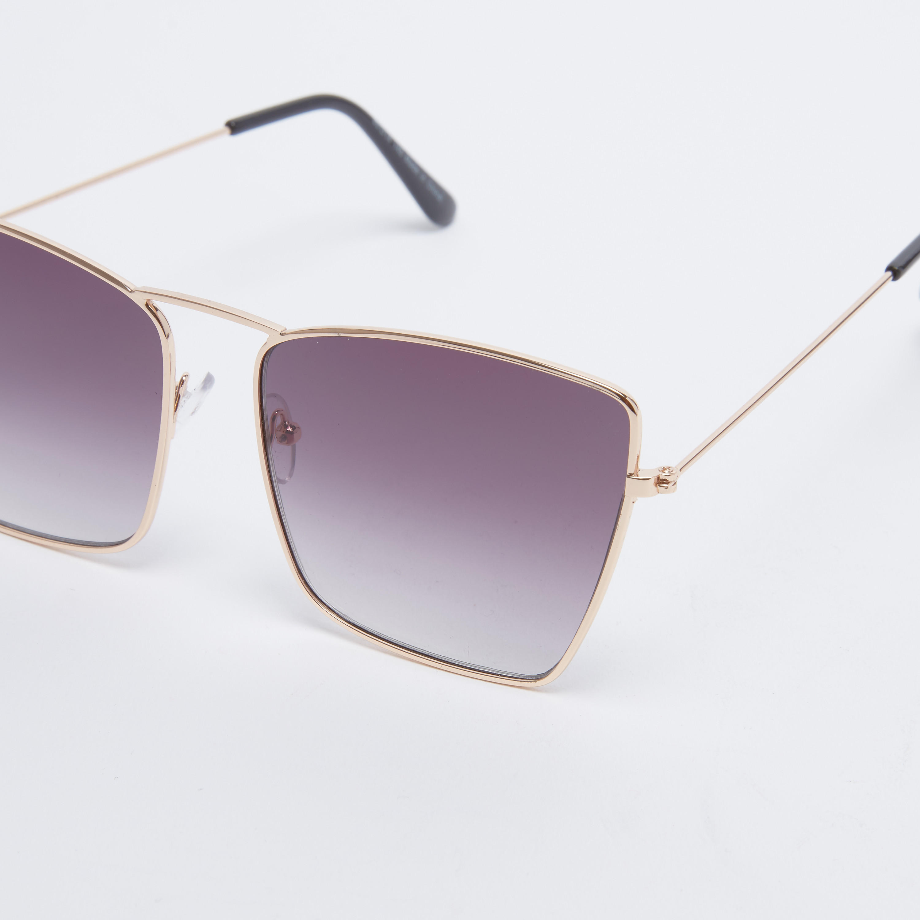 نظّارة شمسية مربّعة بإطار كامل ووسادات أنف شفّافة-women-sunglasses-image-3