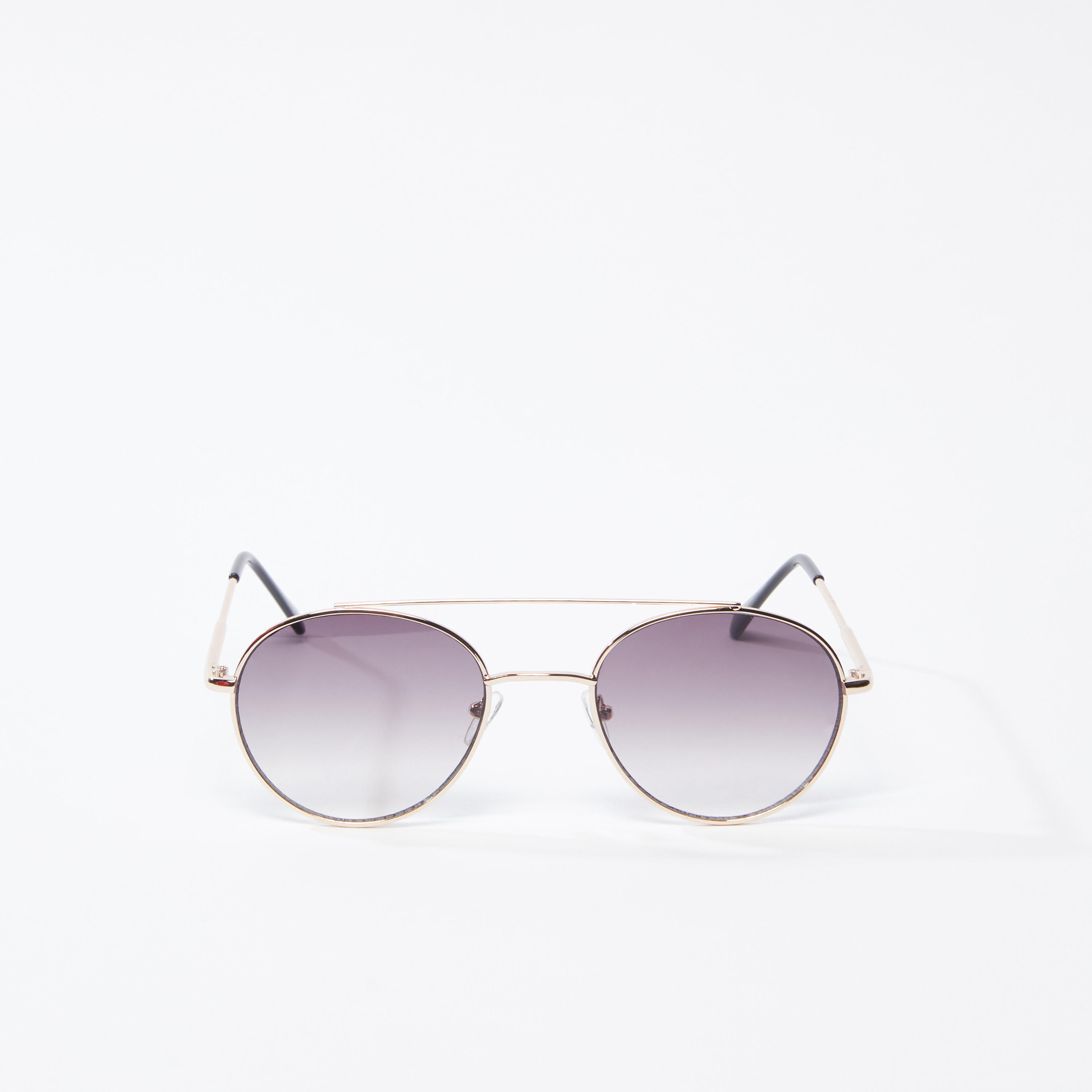 نظّارة شمسية بإطار كامل ميتاليك ووسادات للأنف-women-sunglasses-image-4