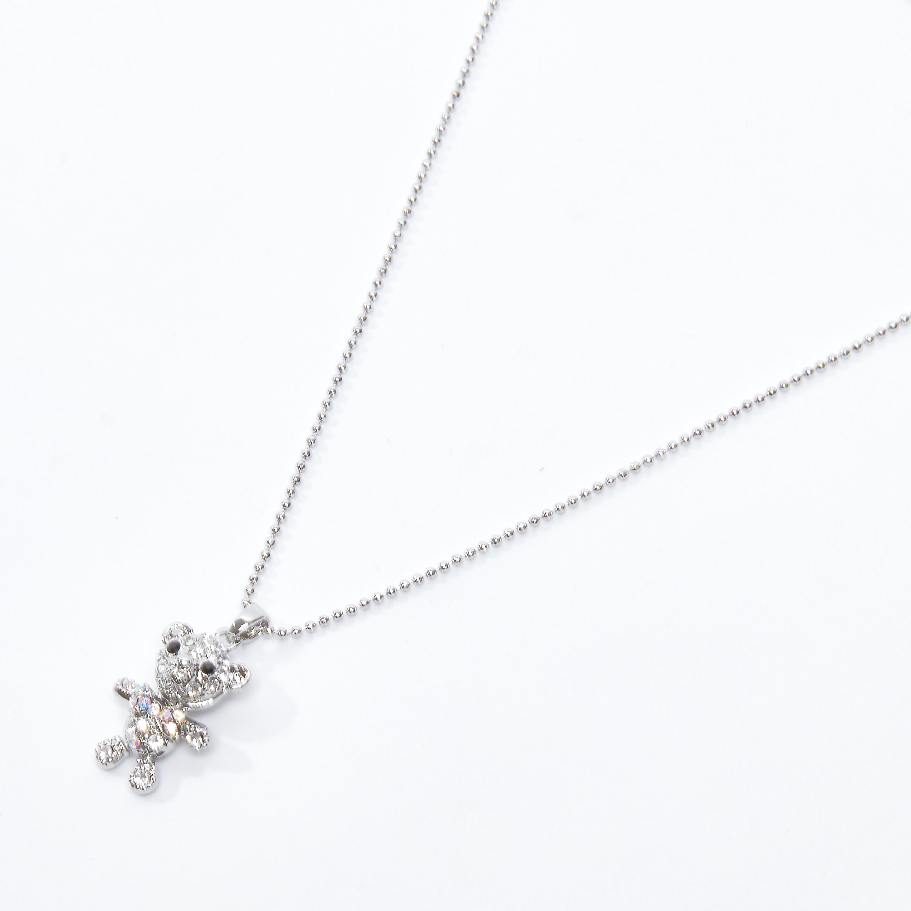 قلادة مرصّعة بدلّاية ومشبك إغلاق-women-watchesandjewellery-jewellery-necklacesandpendants-image-1