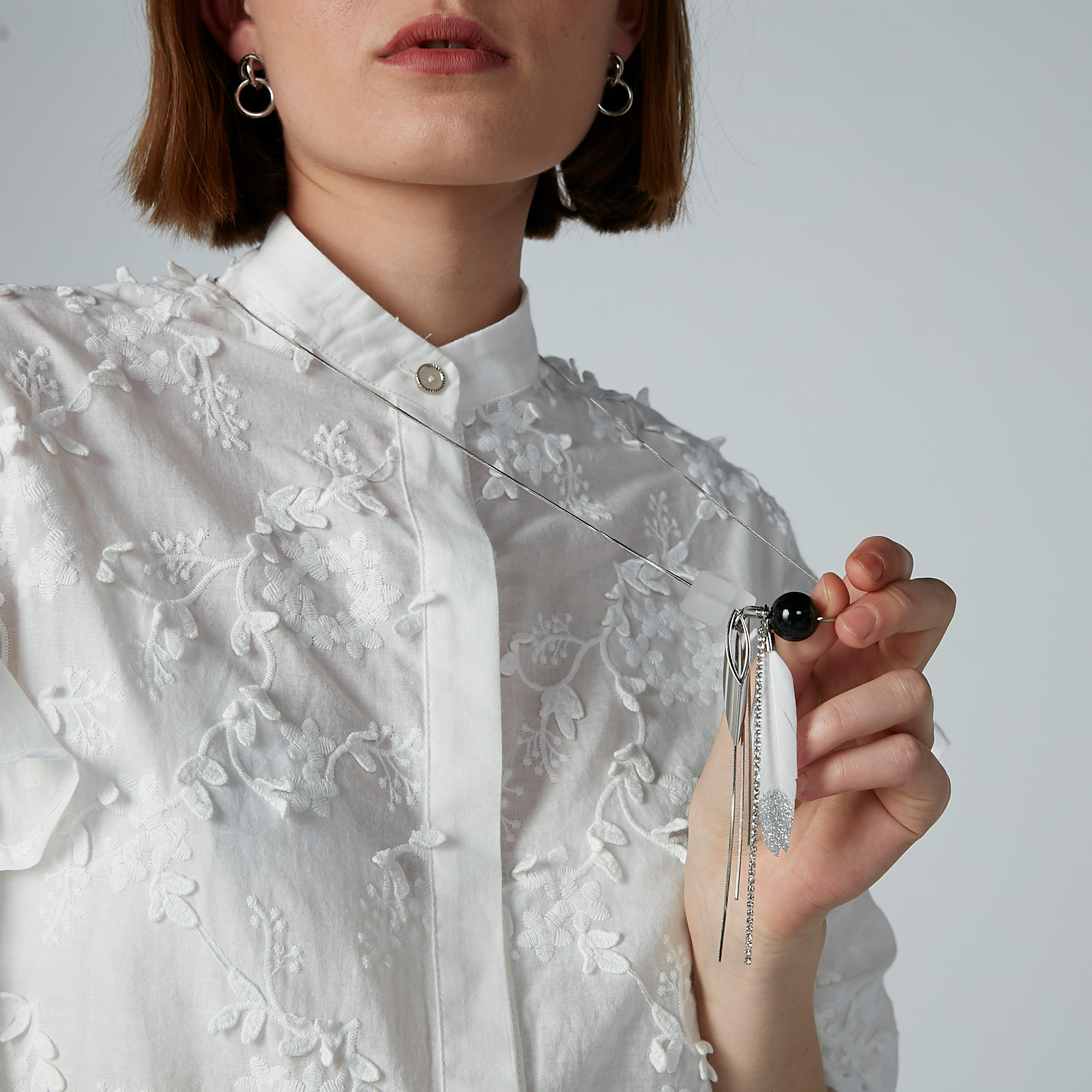 قلادة ميتاليك بدلّاية ومشبك إغلاق-women-watchesandjewellery-jewellery-necklacesandpendants-image-2