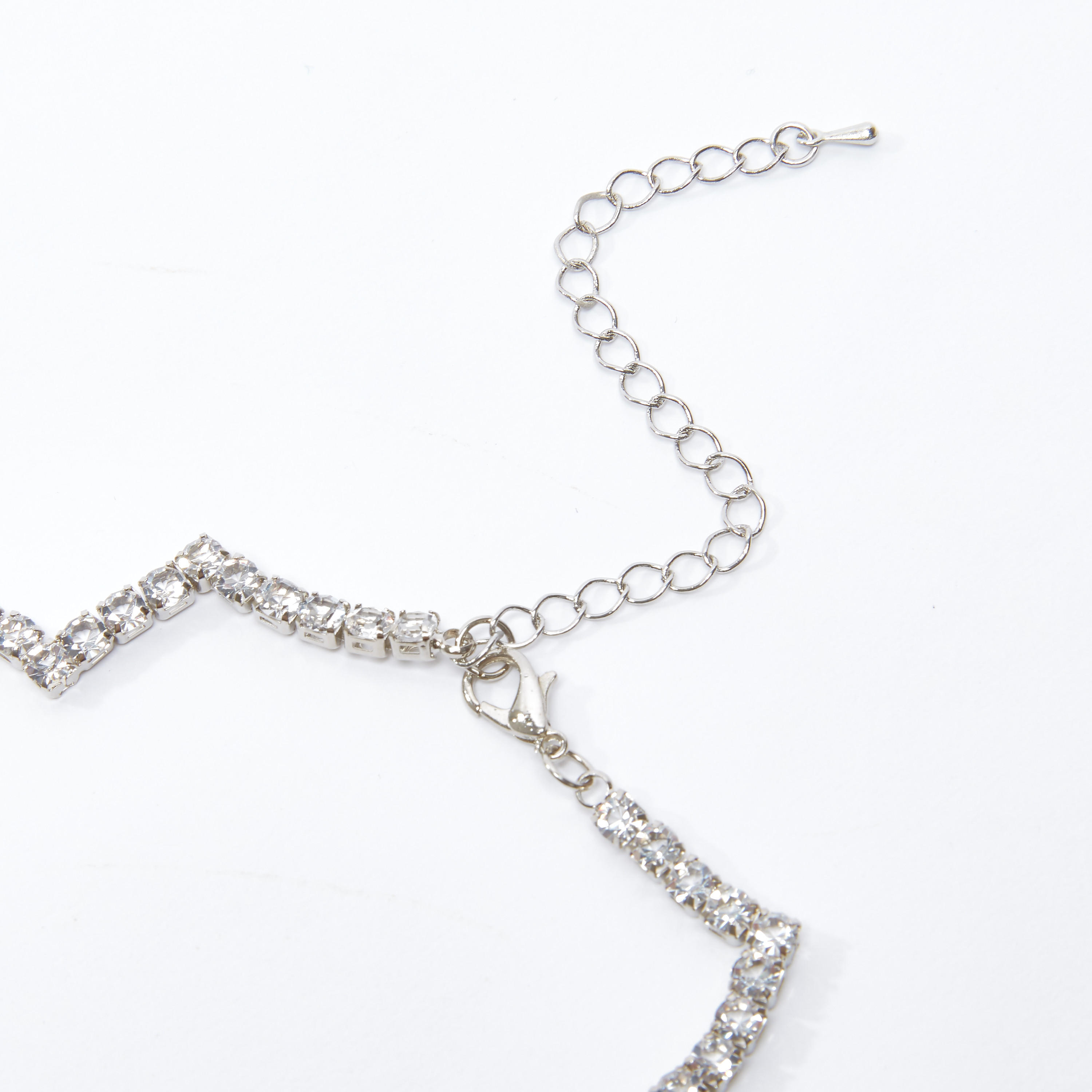 قلادة طوق مرصّعة بمشبك إغلاق-women-watchesandjewellery-jewellery-necklacesandpendants-image-3