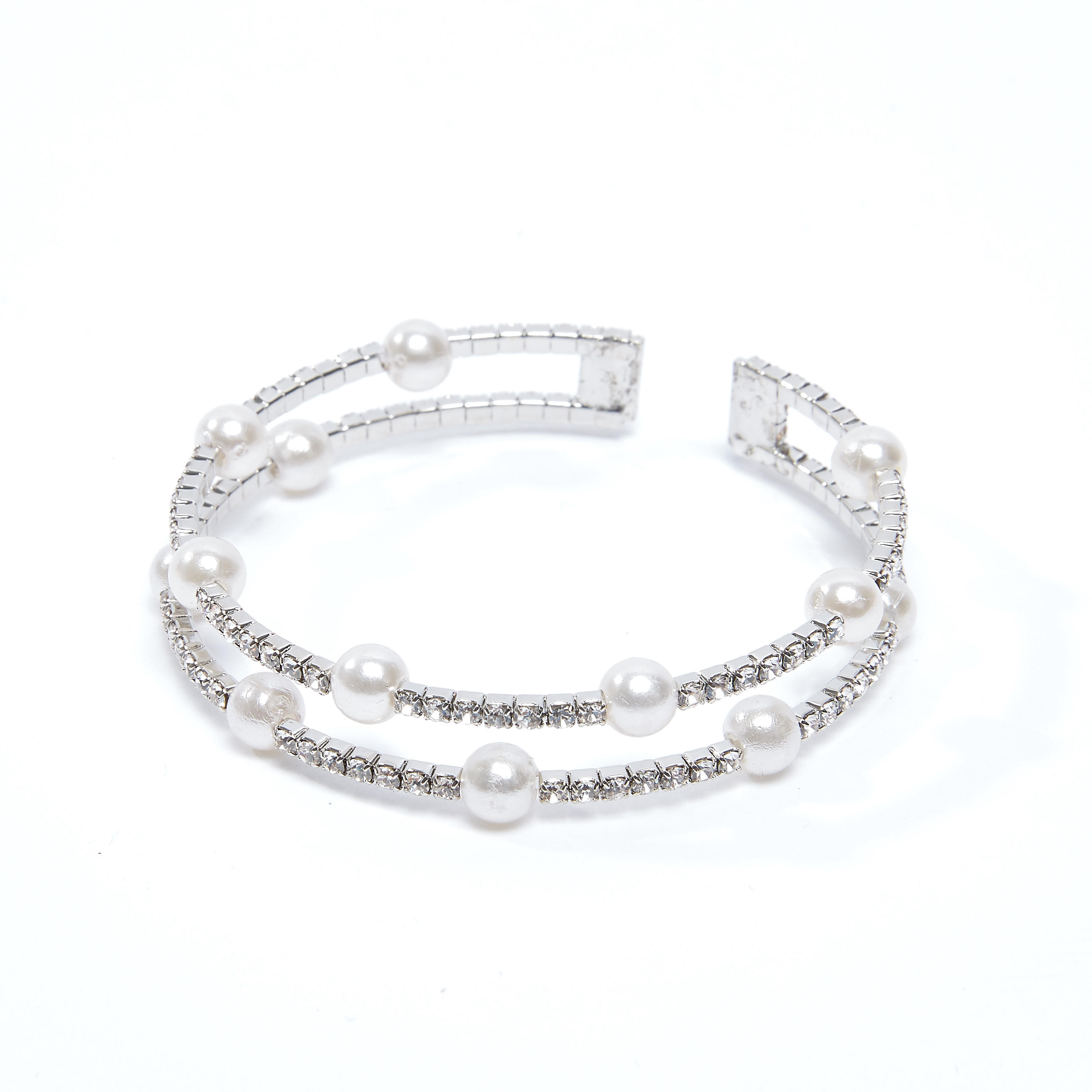 سوار مزيّن بتفاصيل لؤلؤ-women-watchesandjewellery-jewellery-banglesandbracelets-image-1