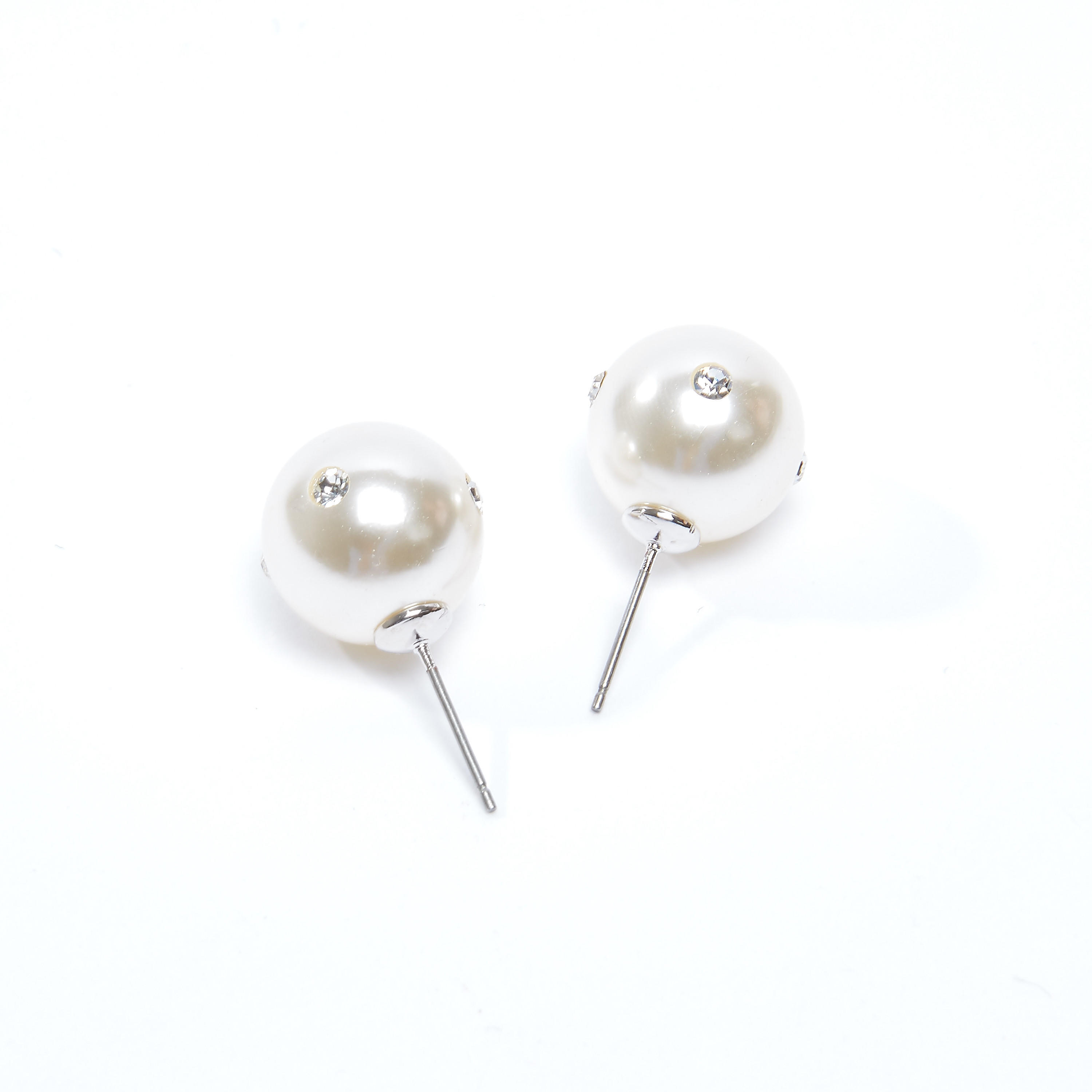 أقراط لؤلؤ بتفاصيل مرصّعة ومكبس إغلاق-women-watchesandjewellery-jewellery-earrings-image-3