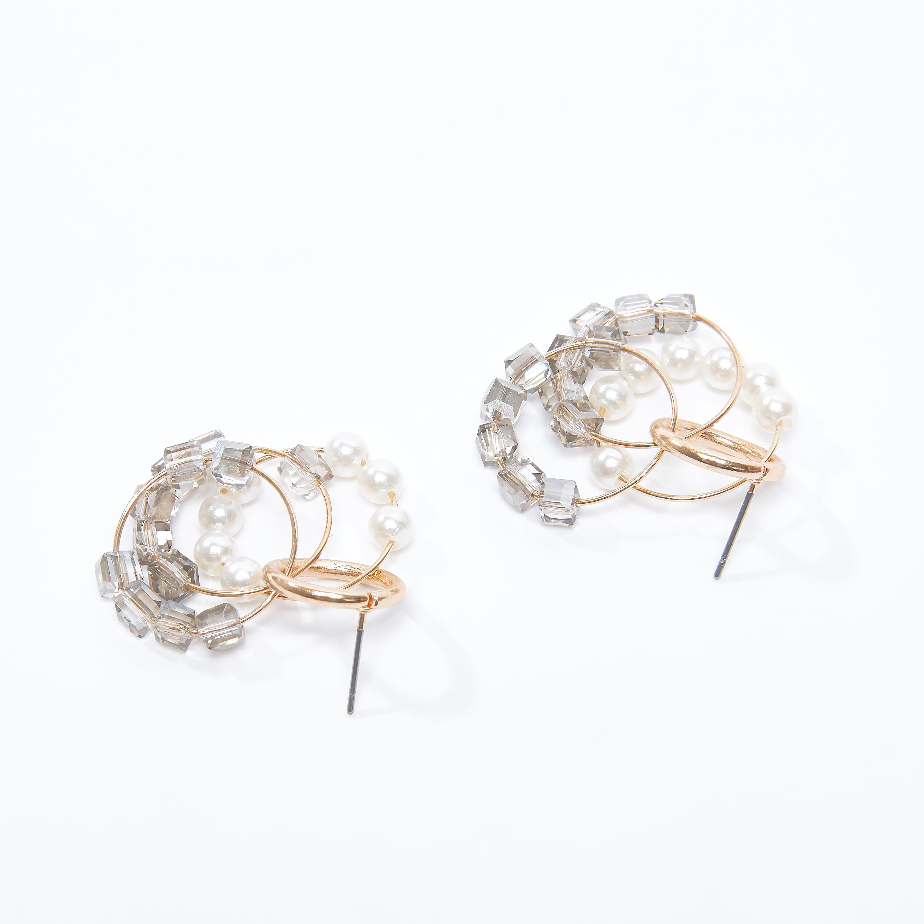 Embellished Dangling Earrings with Pushback Closure-women-watchesandjewellery-jewellery-earrings-image-3