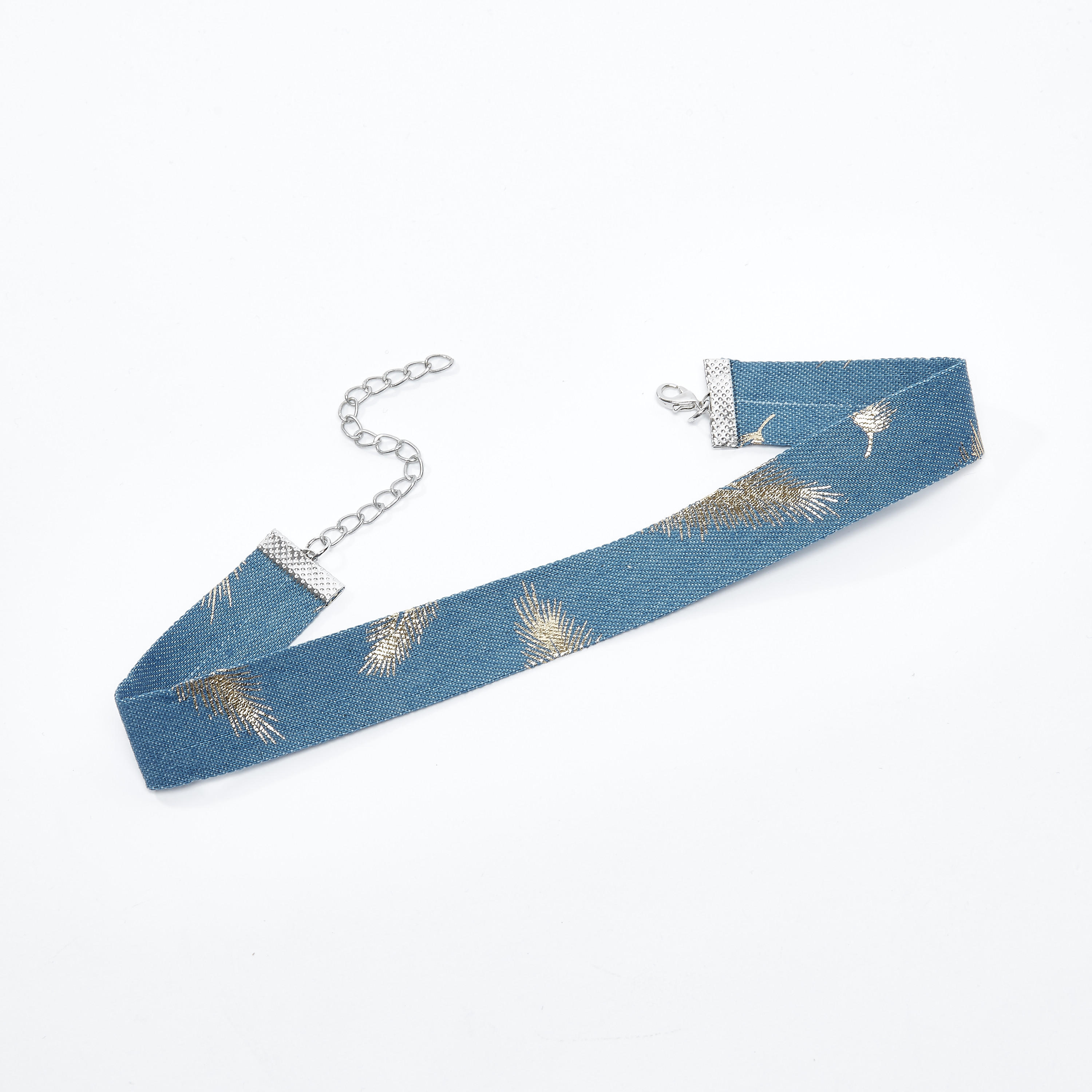 قلادة طوق بمشبك إغلاق وطبعات-women-watchesandjewellery-jewellery-necklacesandpendants-image-1