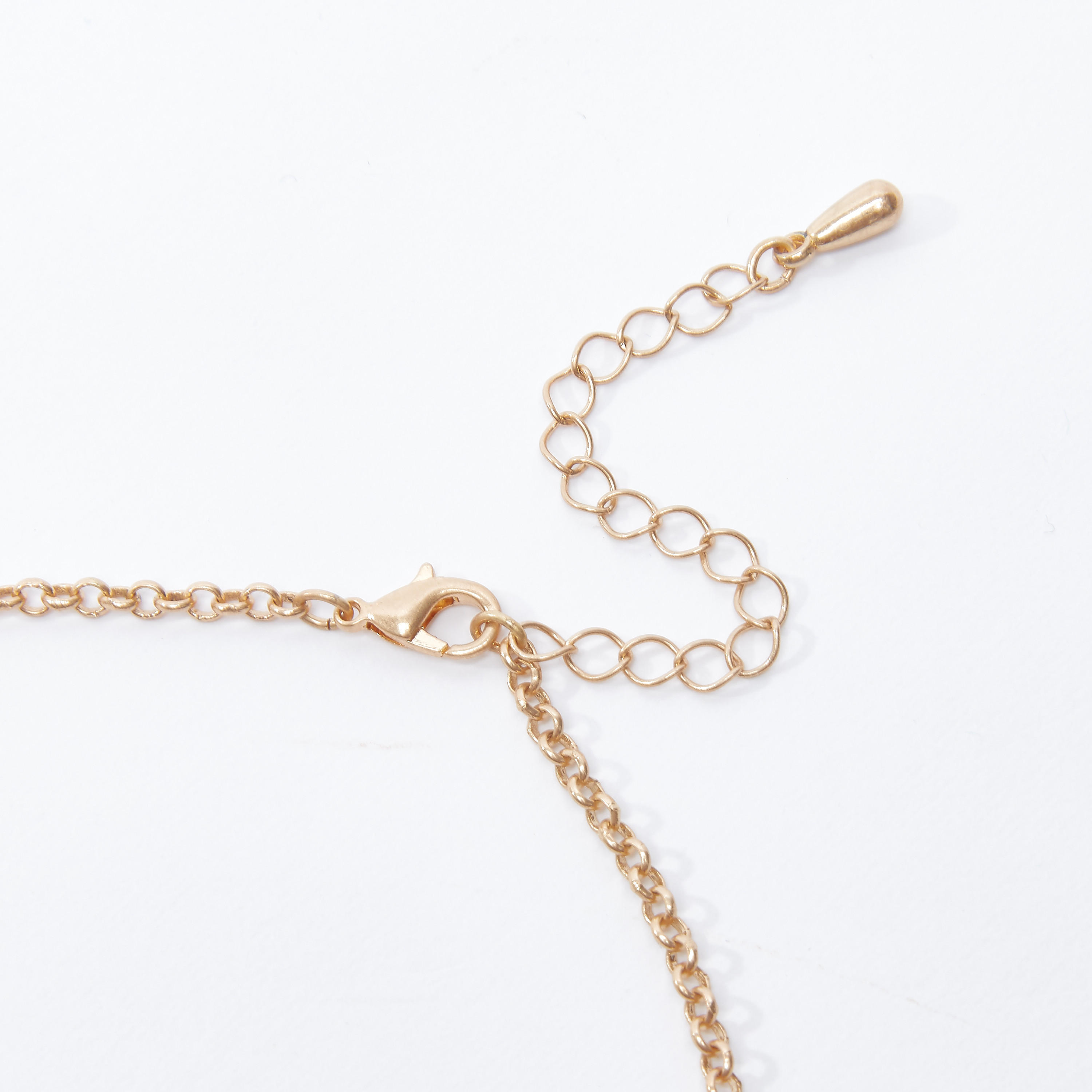 قلادة مرصّعة بتفاصيل لؤلؤ ومشبك إغلاق-women-watchesandjewellery-jewellery-necklacesandpendants-image-3