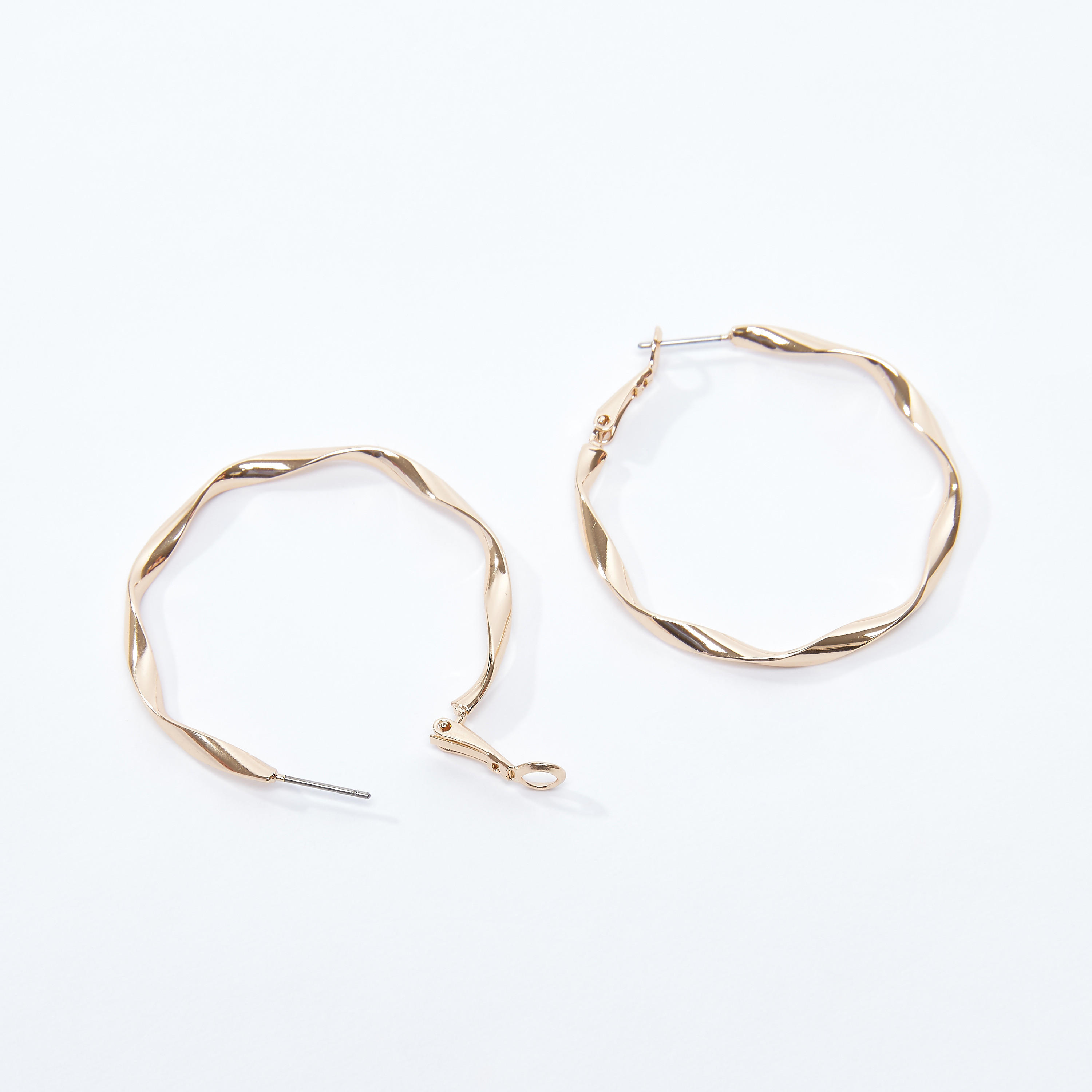 أقراط بحلقات ميتاليك وقفل-women-watchesandjewellery-jewellery-earrings-image-3