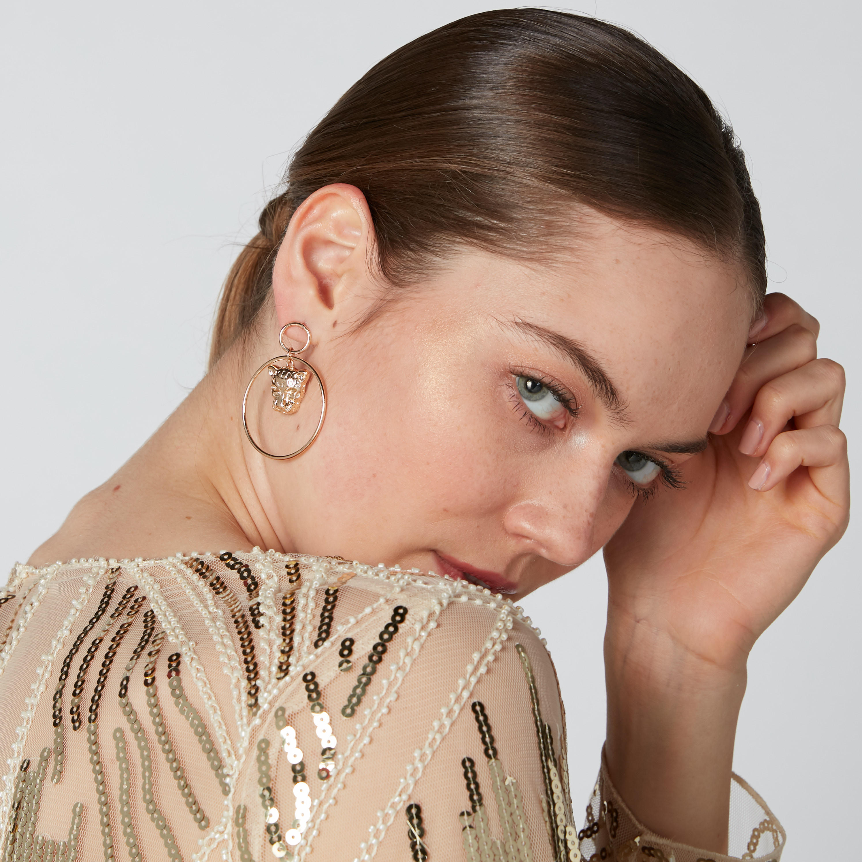 أقراط بدلايّة على شكل وجه نمر ومكبس إغلاق-women-watchesandjewellery-jewellery-earrings-image-2