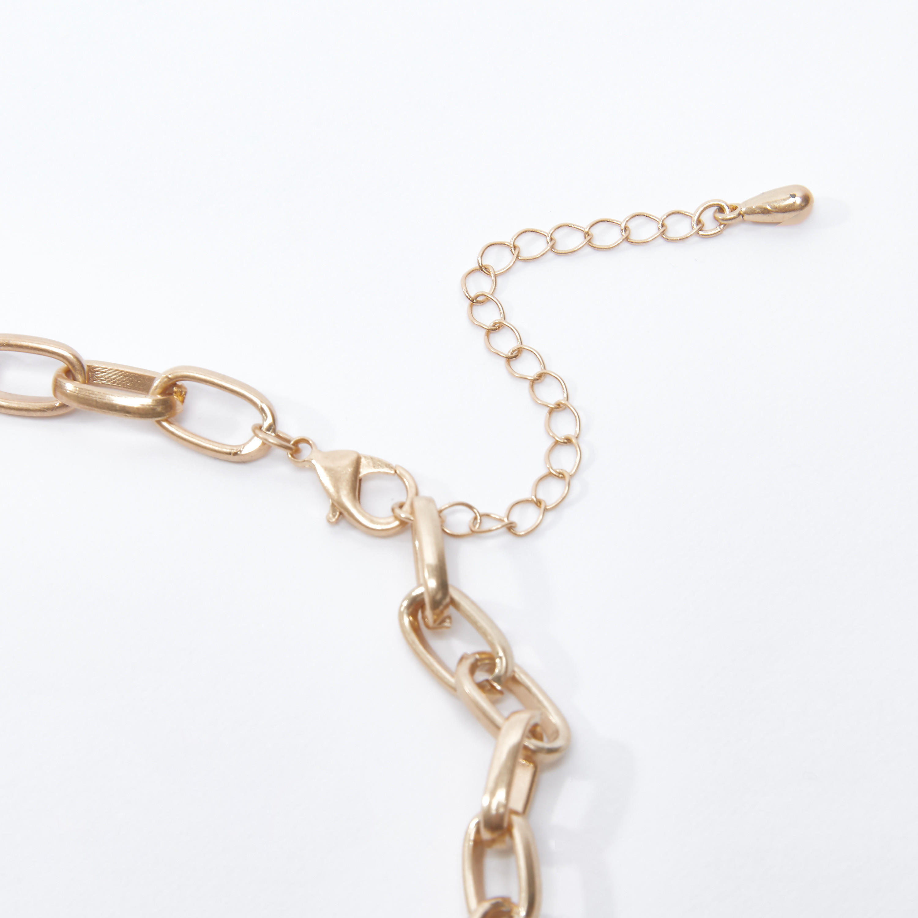 قلادة بتفاصيل لؤلؤ ومشبك إغلاق-women-watchesandjewellery-jewellery-necklacesandpendants-image-3
