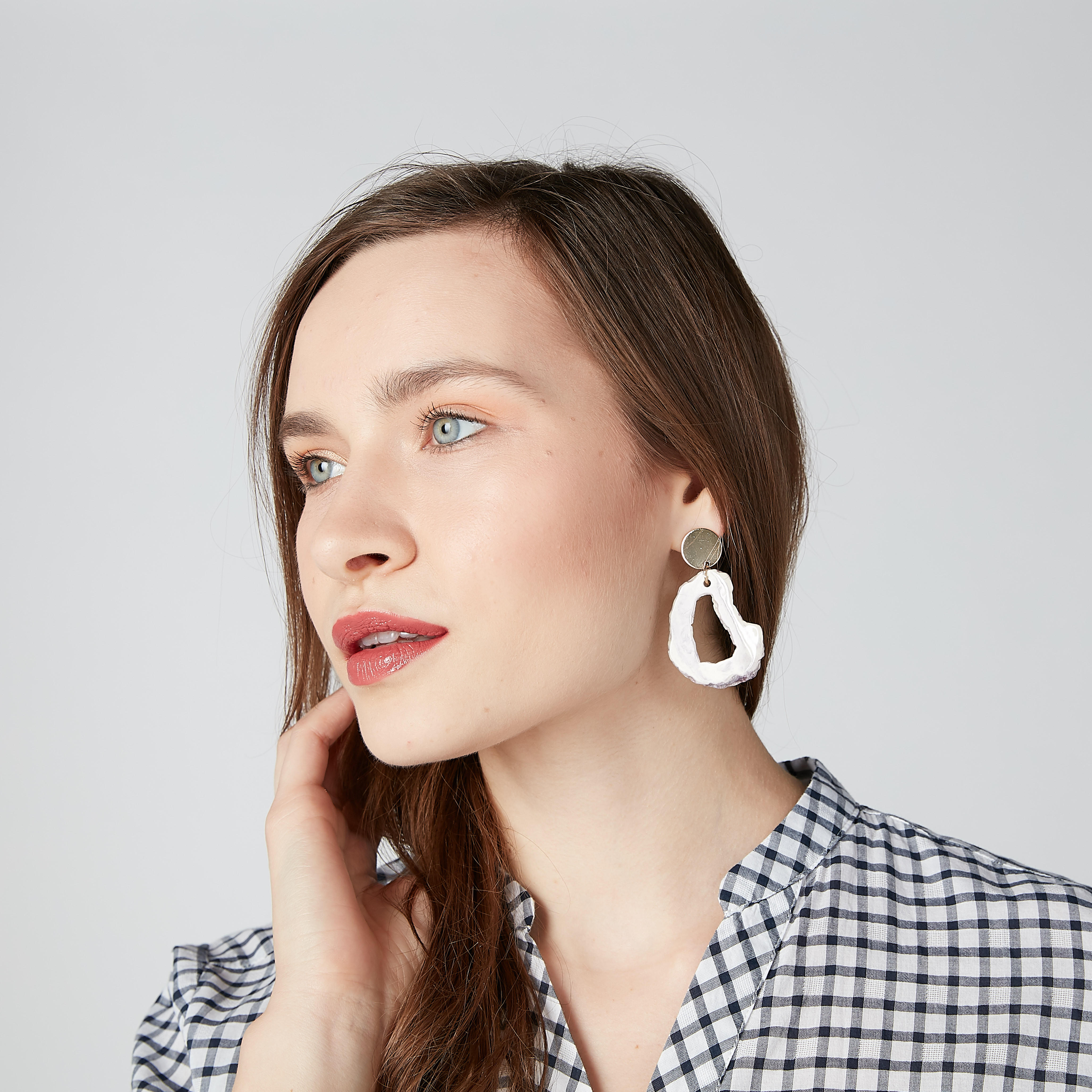 Metallic Dangling Earrings with Pushback Closure-women-watchesandjewellery-jewellery-earrings-image-2