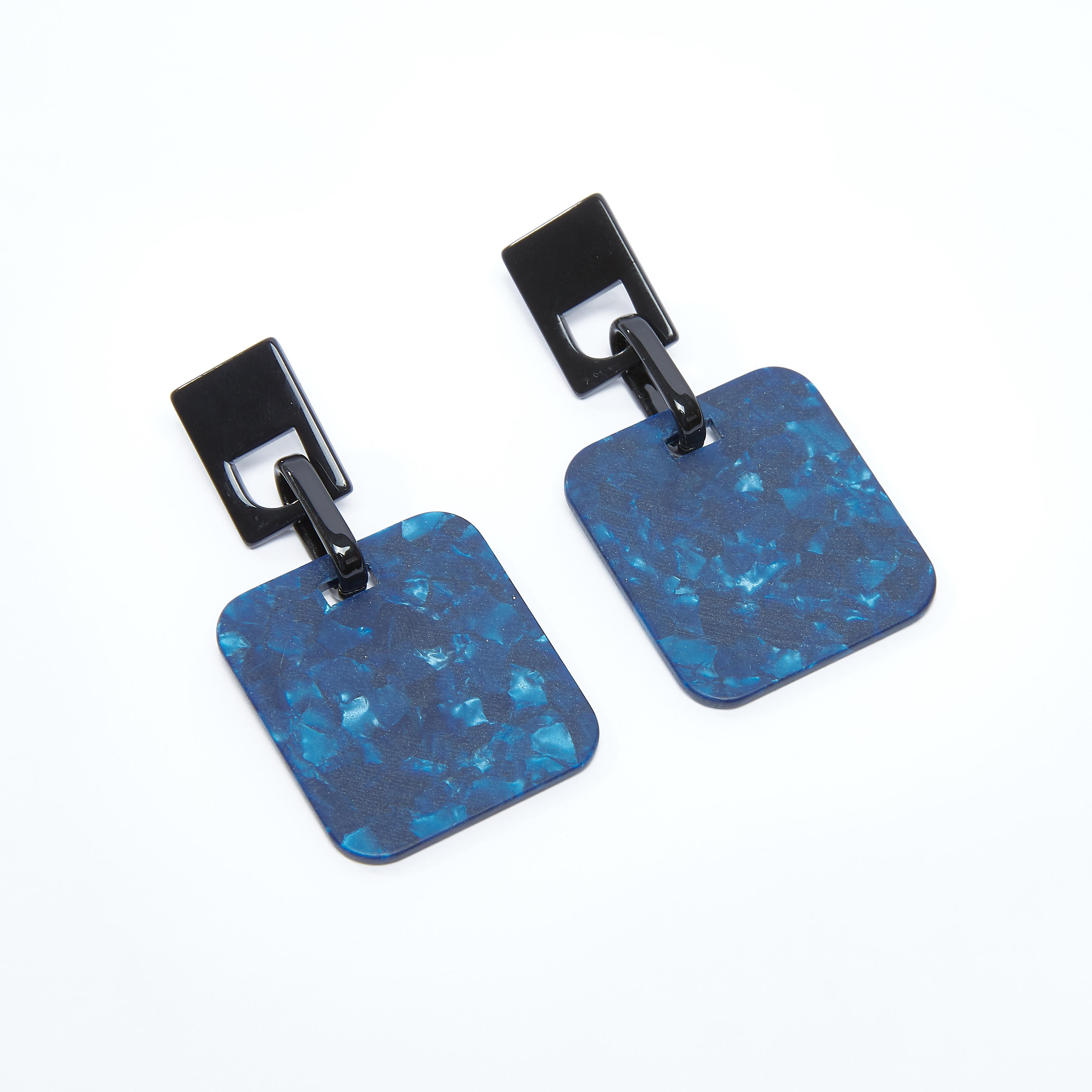 Printed Dangling Earrings with Pushback Closure-women-watchesandjewellery-jewellery-earrings-image-2