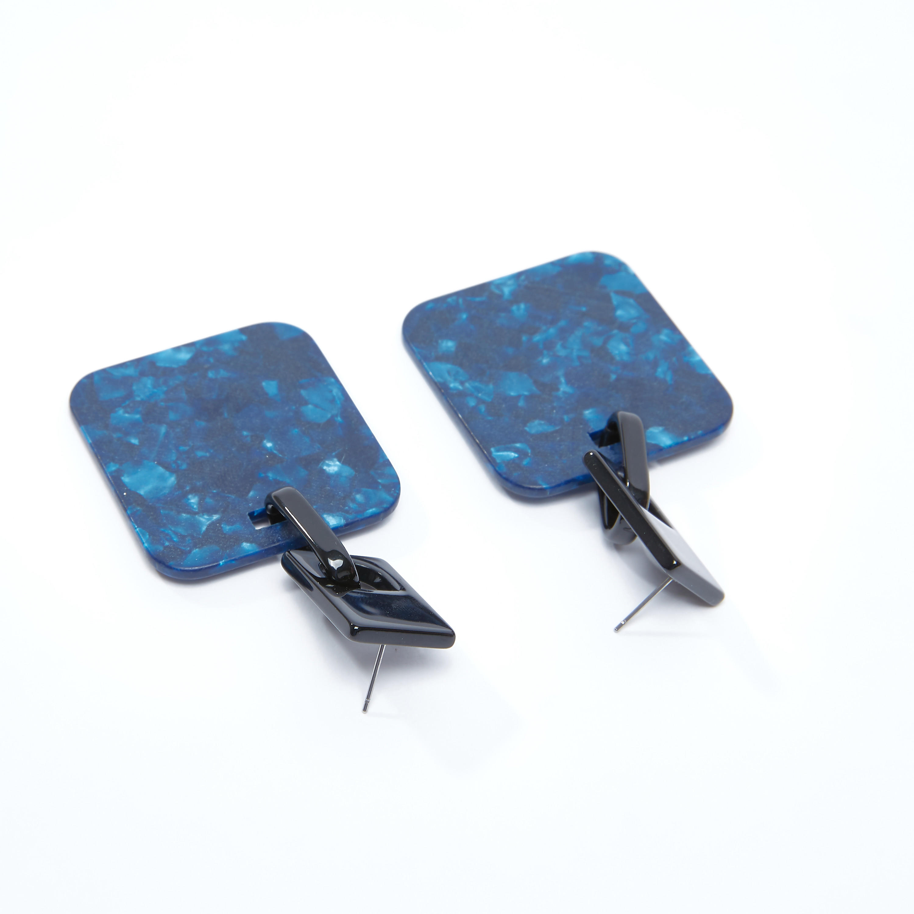 Printed Dangling Earrings with Pushback Closure-women-watchesandjewellery-jewellery-earrings-image-3