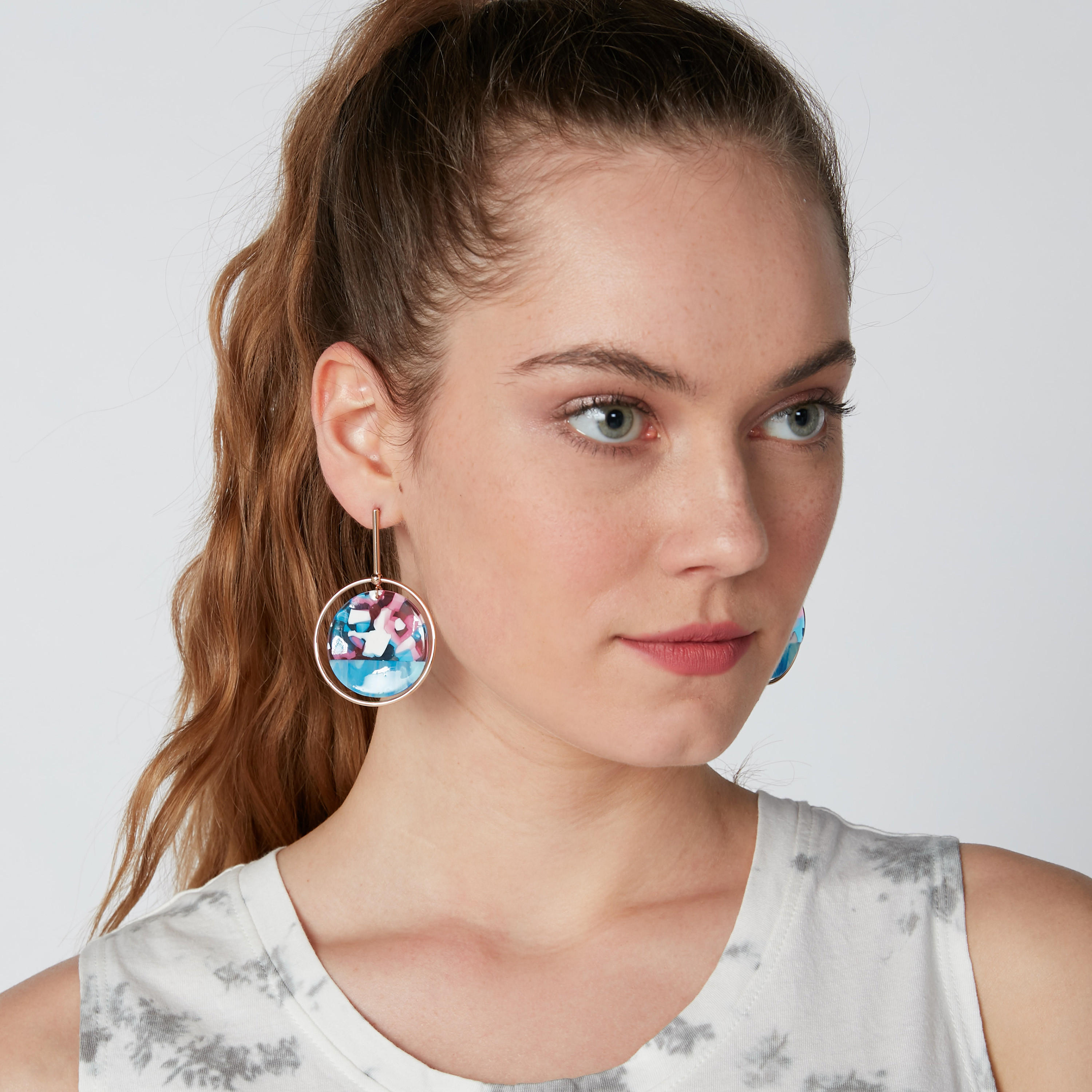 Metallic Dangling Earrings with Pushback Closure-women-watchesandjewellery-jewellery-earrings-image-2