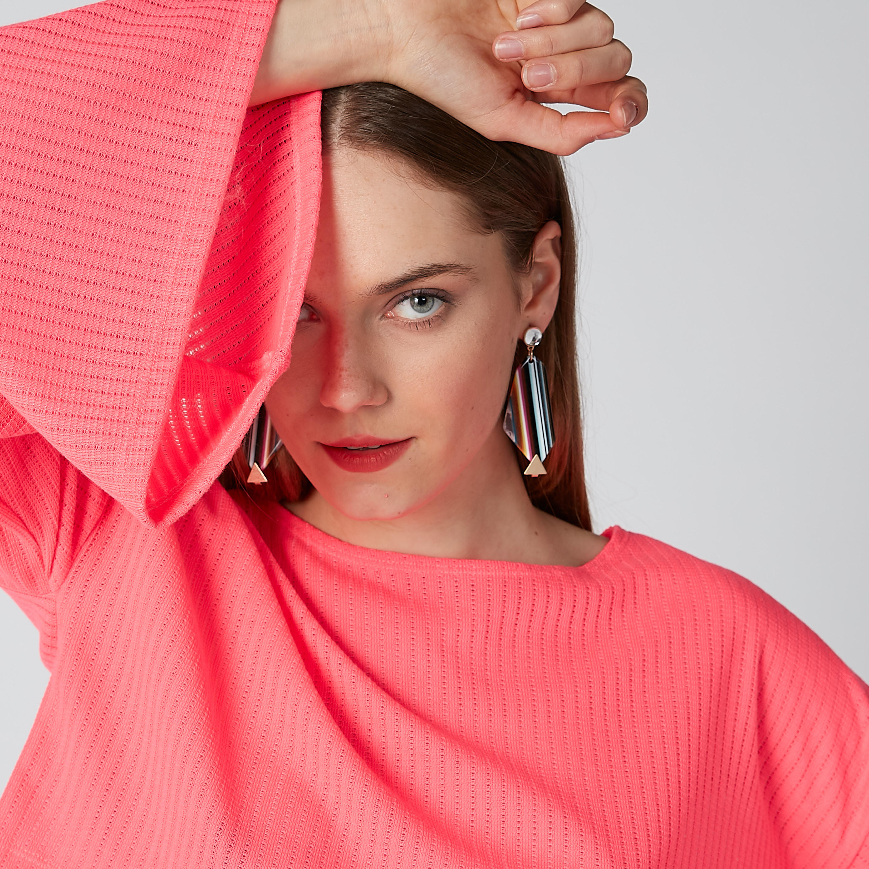 Printed Dangling Earrings with Pushback Closure-women-watchesandjewellery-jewellery-earrings-image-2