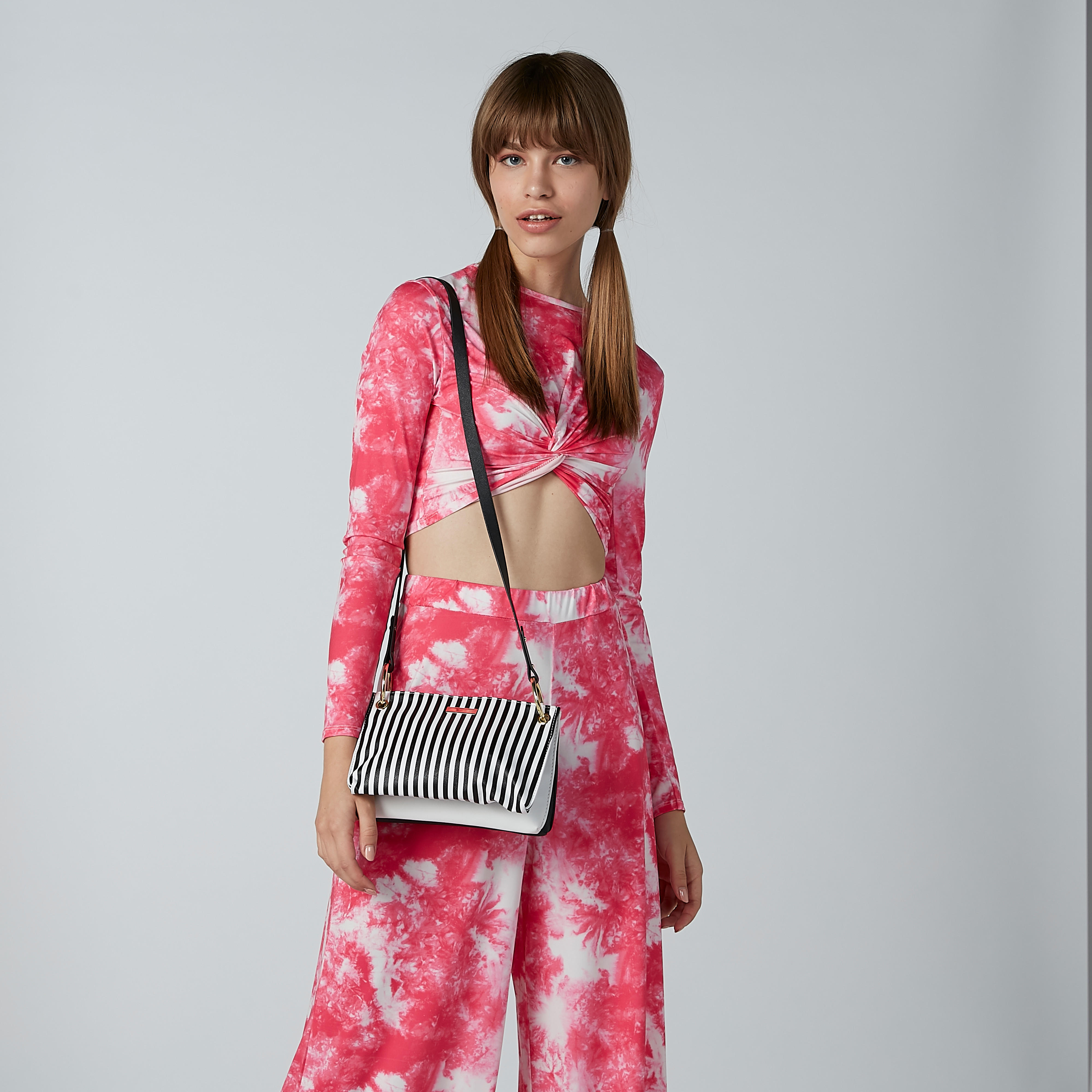 حقيبة كروس بودي 3 قطع متنوعة بزر إغلاق مغناطيسي-women-bagsandwallets-handbags-image-2