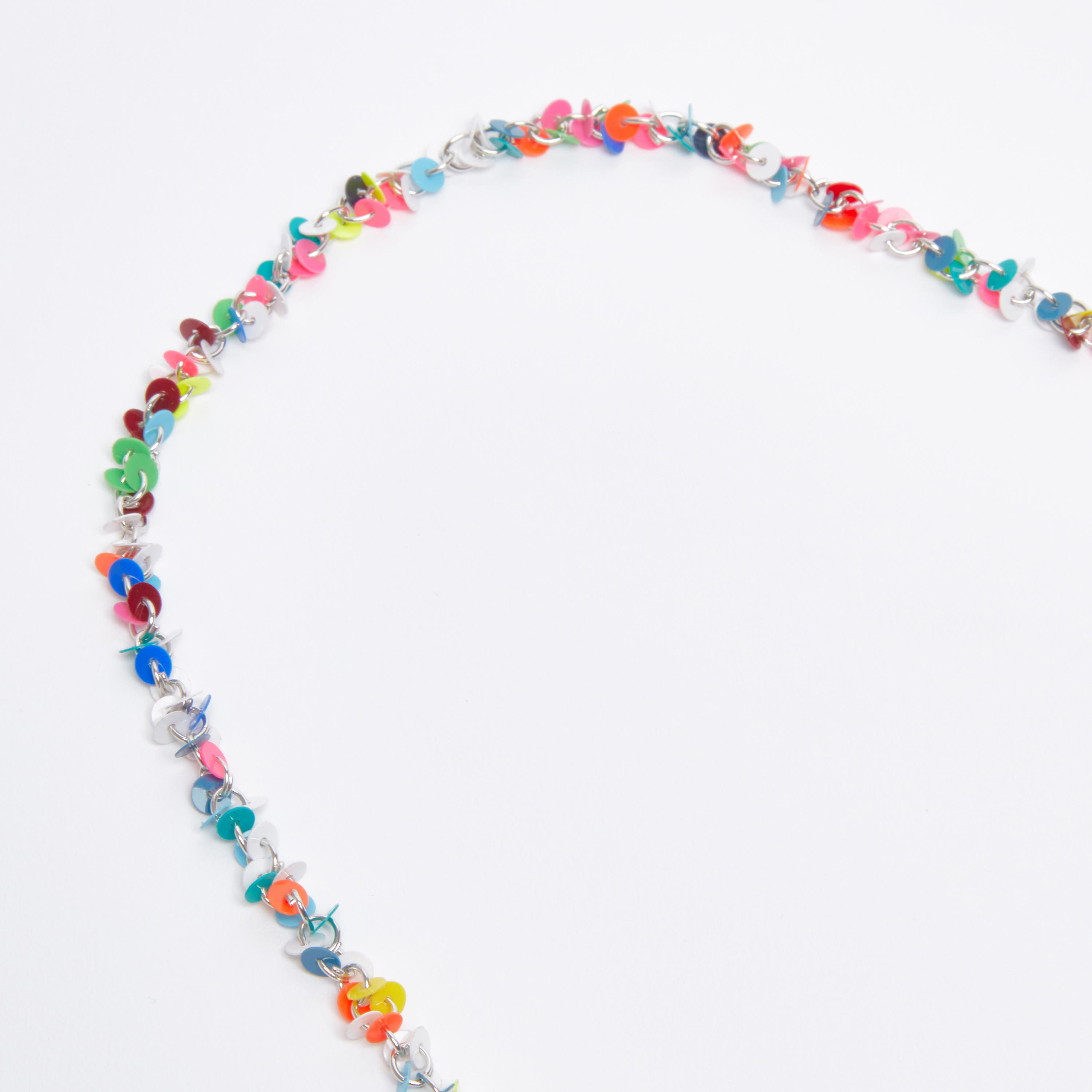 قلادة طويلة بتفاصيل ترتر-women-watchesandjewellery-jewellery-necklacesandpendants-image-4