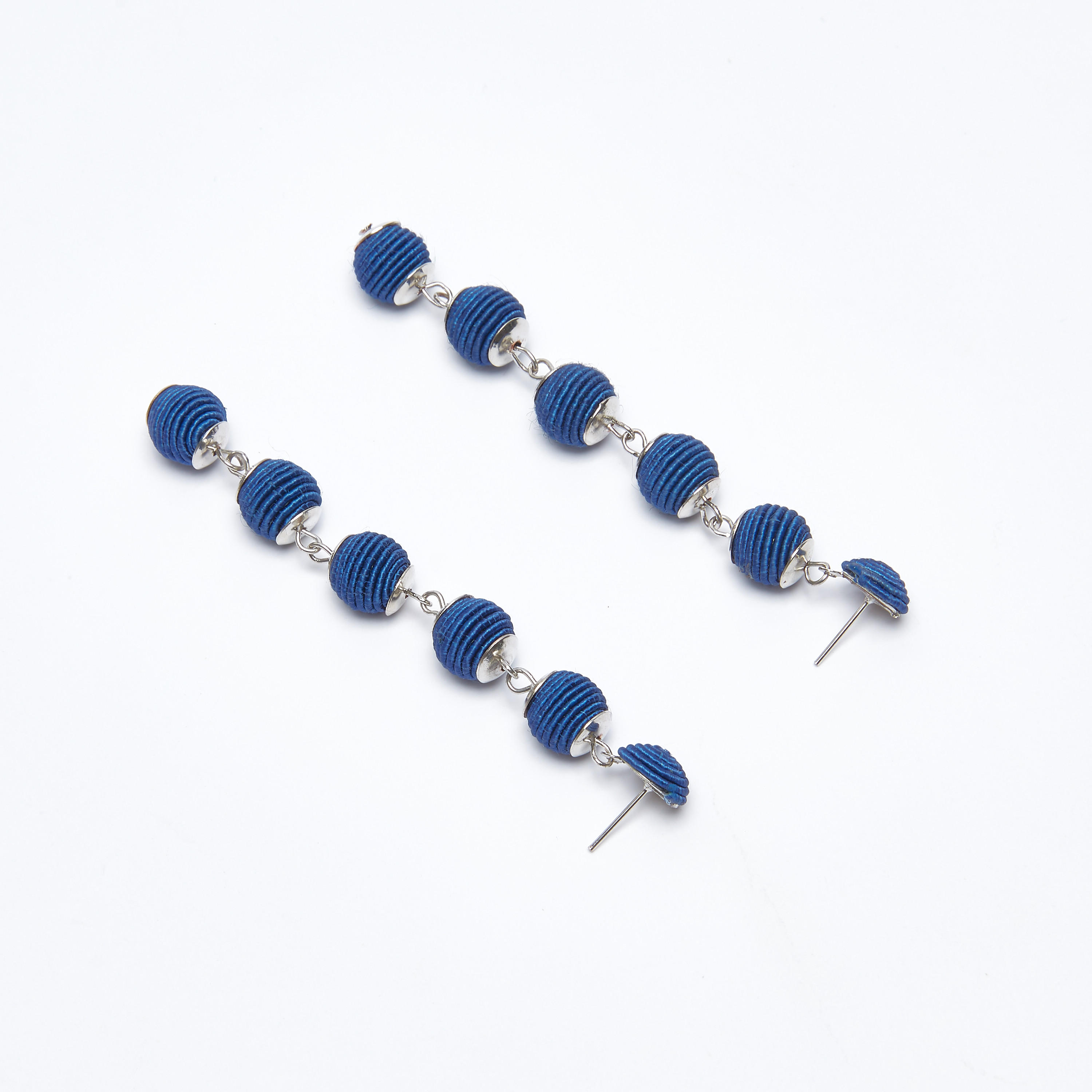 Round Dangling Earrings with Pushback Closure-women-watchesandjewellery-jewellery-earrings-image-3