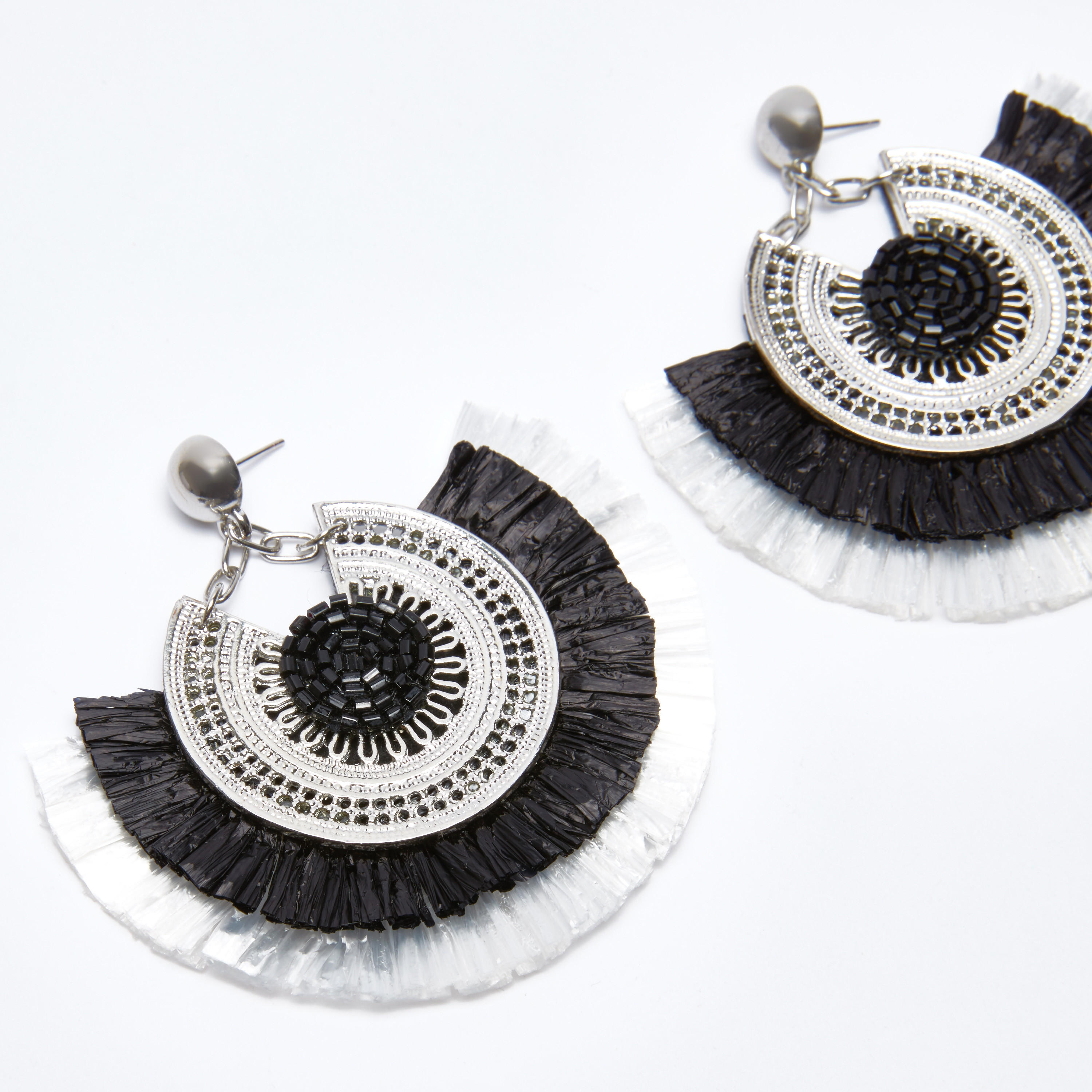 Beaded Metallic Dangling Earrings with Pushback Closure-women-watchesandjewellery-jewellery-earrings-image-3