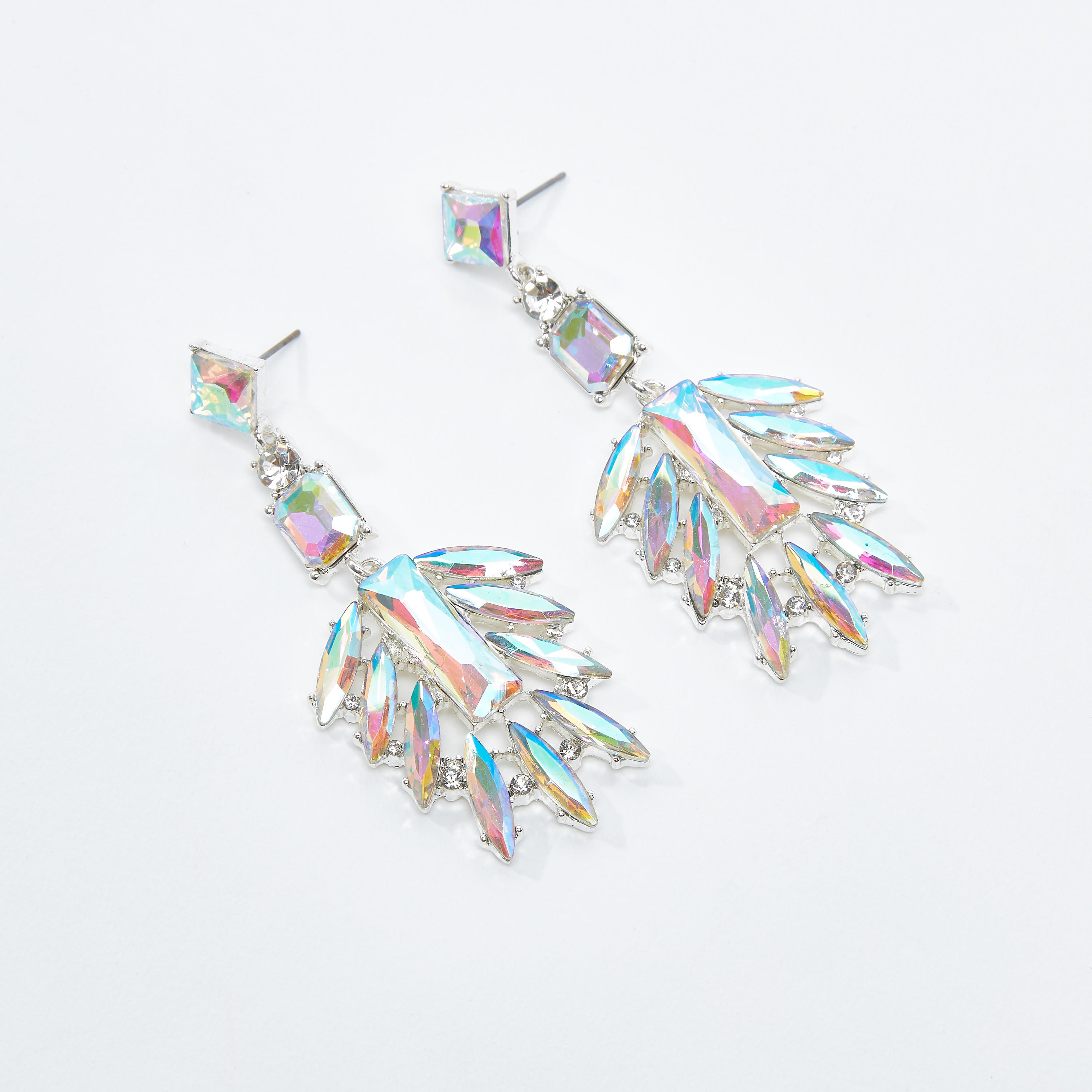 أقراط متدليّة مرصّعة بمكبس إغلاق-women-watchesandjewellery-jewellery-earrings-image-3