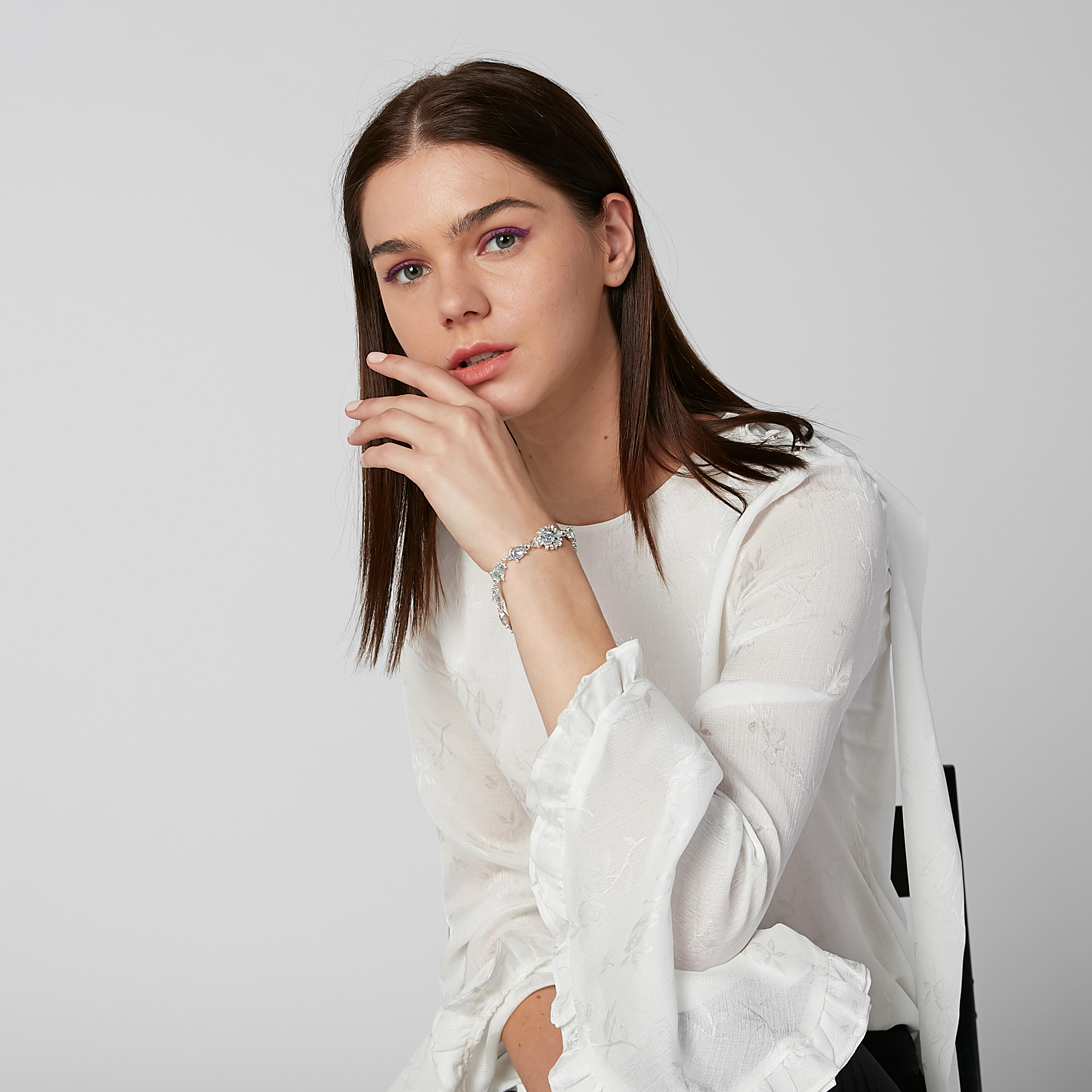سوار مرصّع ومشبك إغلاق-women-watchesandjewellery-jewellery-banglesandbracelets-image-2