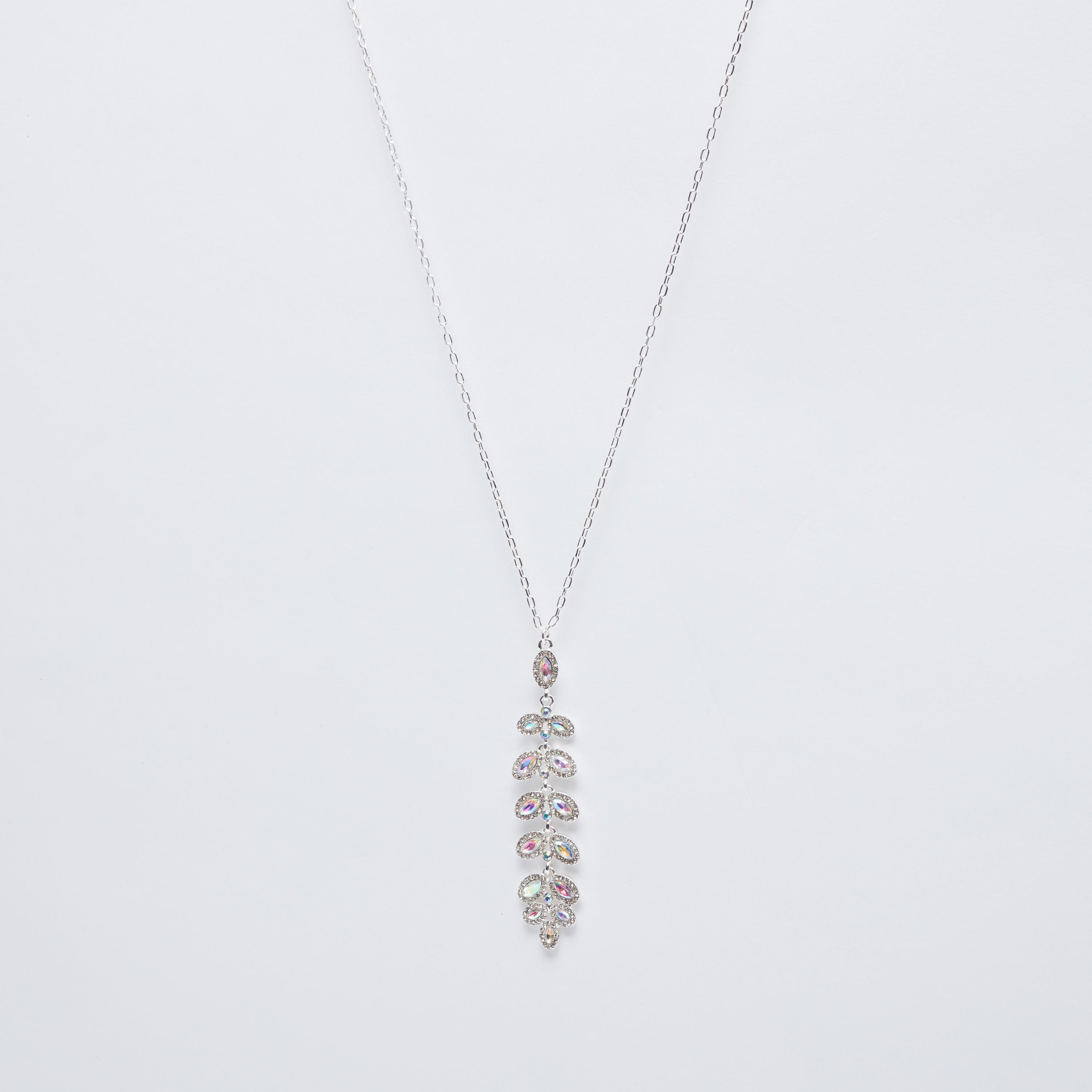 قلادة متدلية مُرصعة بمشبك إغلاق-women-watchesandjewellery-jewellery-necklacesandpendants-image-1
