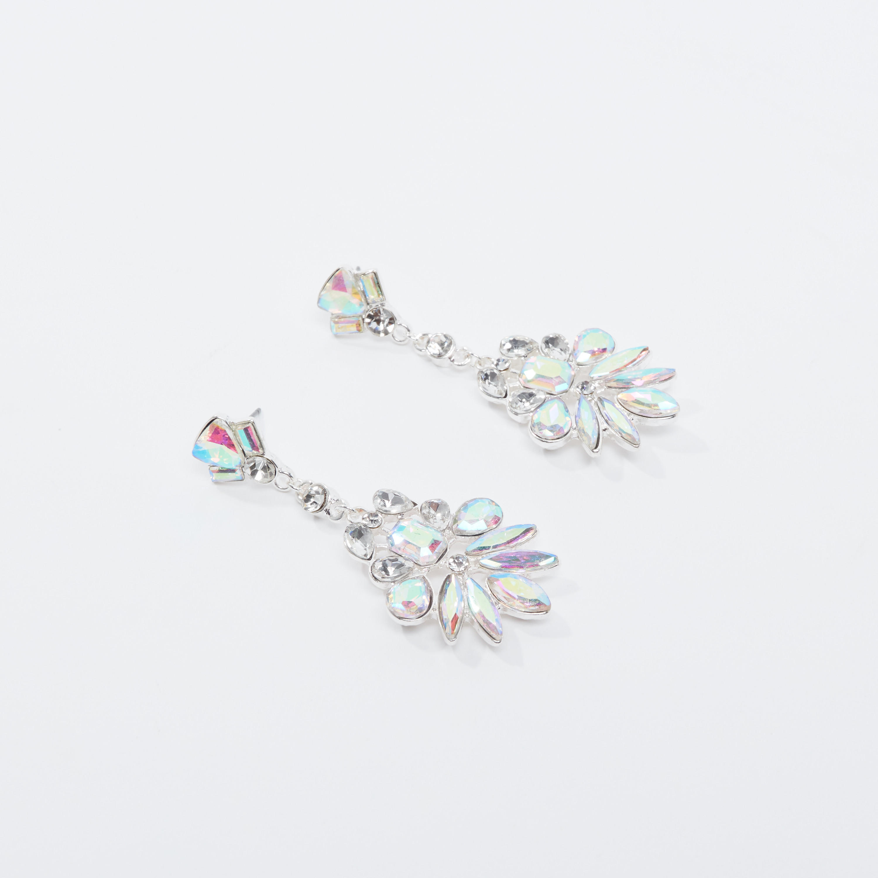 أقراط متدليّة مرصّعة بمكبس إغلاق-women-watchesandjewellery-jewellery-earrings-image-3