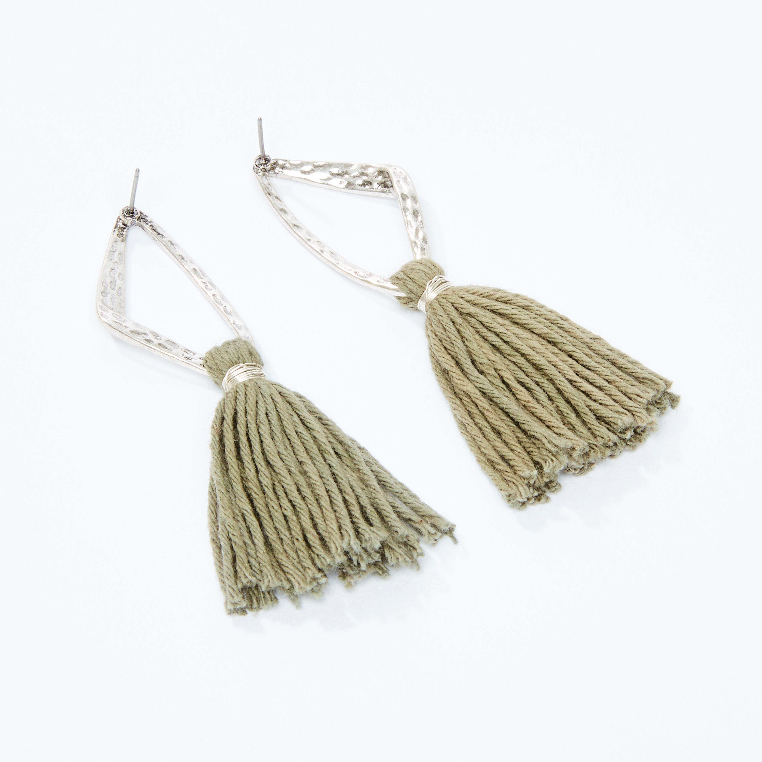 أقراط بمكبس إغلاق وشرّابات-women-watchesandjewellery-jewellery-earrings-image-4