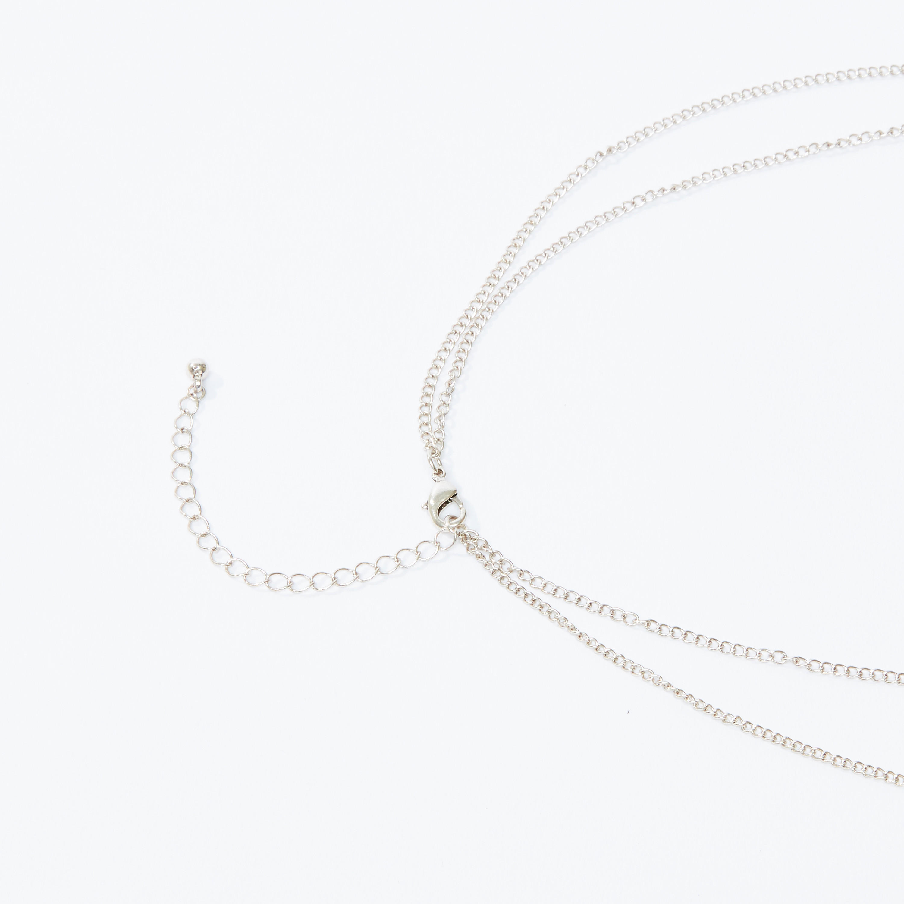 قلادة مزيّنة بالأحجار وشراشيب مع مشبك للإغلاق-women-watchesandjewellery-jewellery-necklacesandpendants-image-4