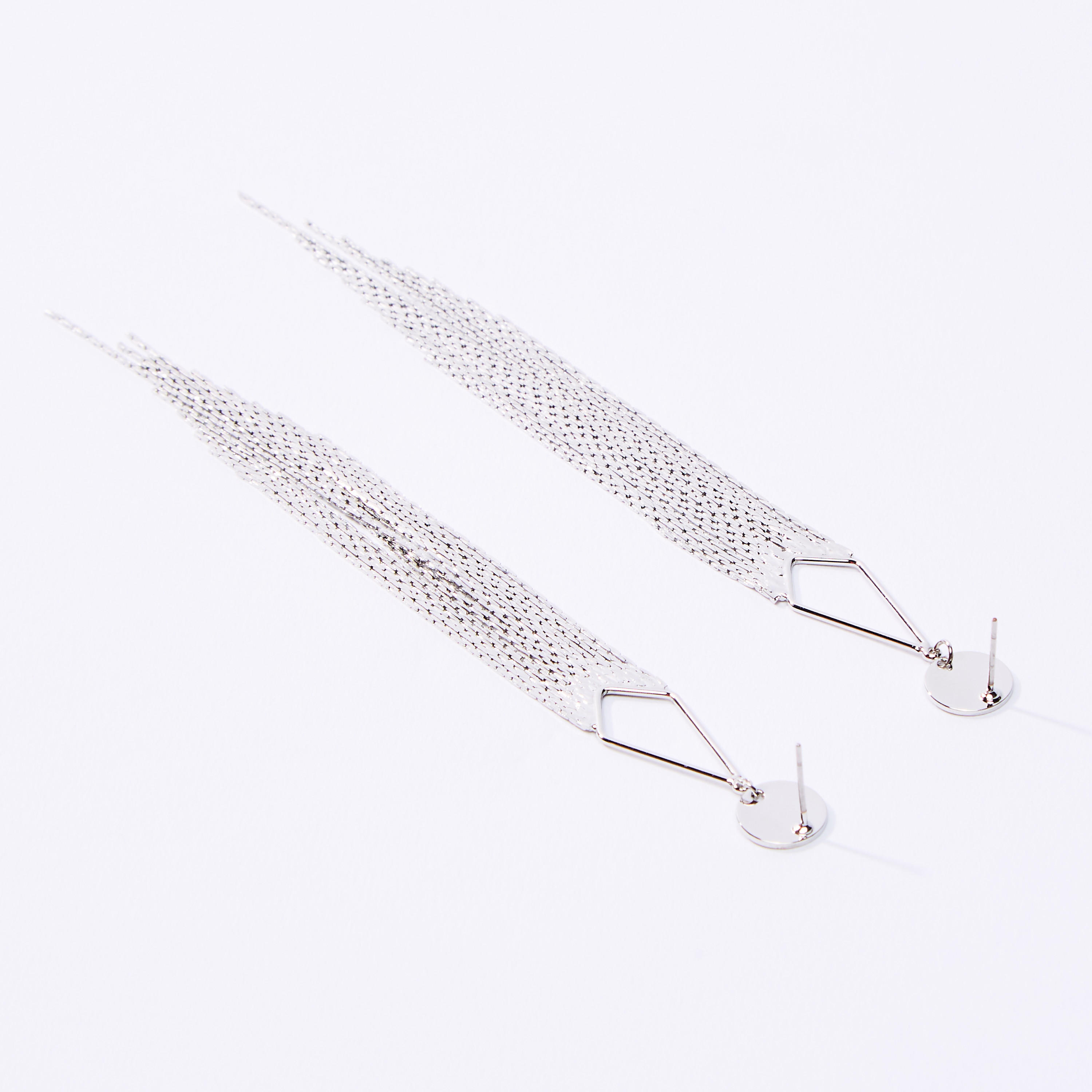 Embellished Dangling Earrings with Pushback Closure-women-watchesandjewellery-jewellery-earrings-image-4