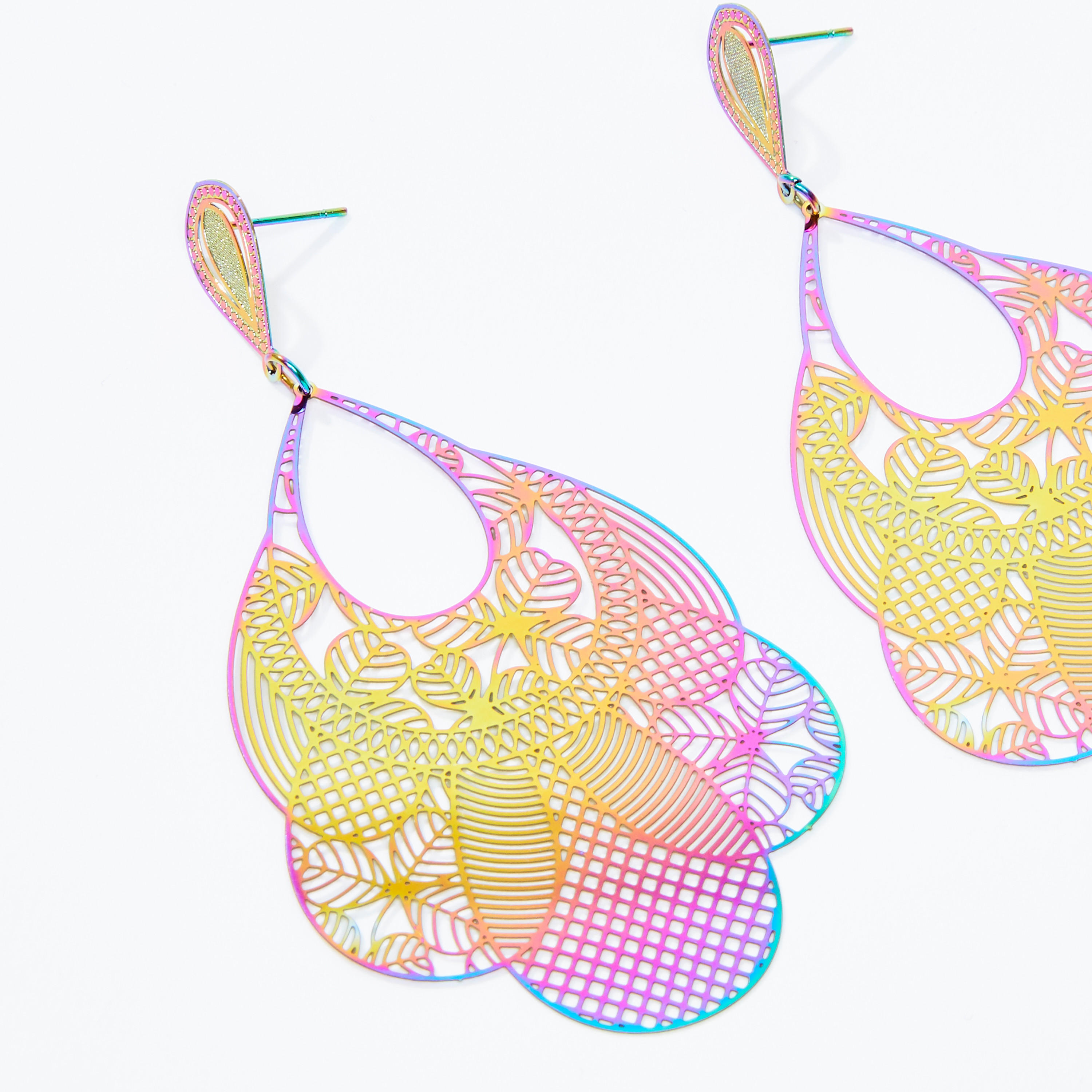 Dangling Earrings with Pushback Closure-women-watchesandjewellery-jewellery-earrings-image-3