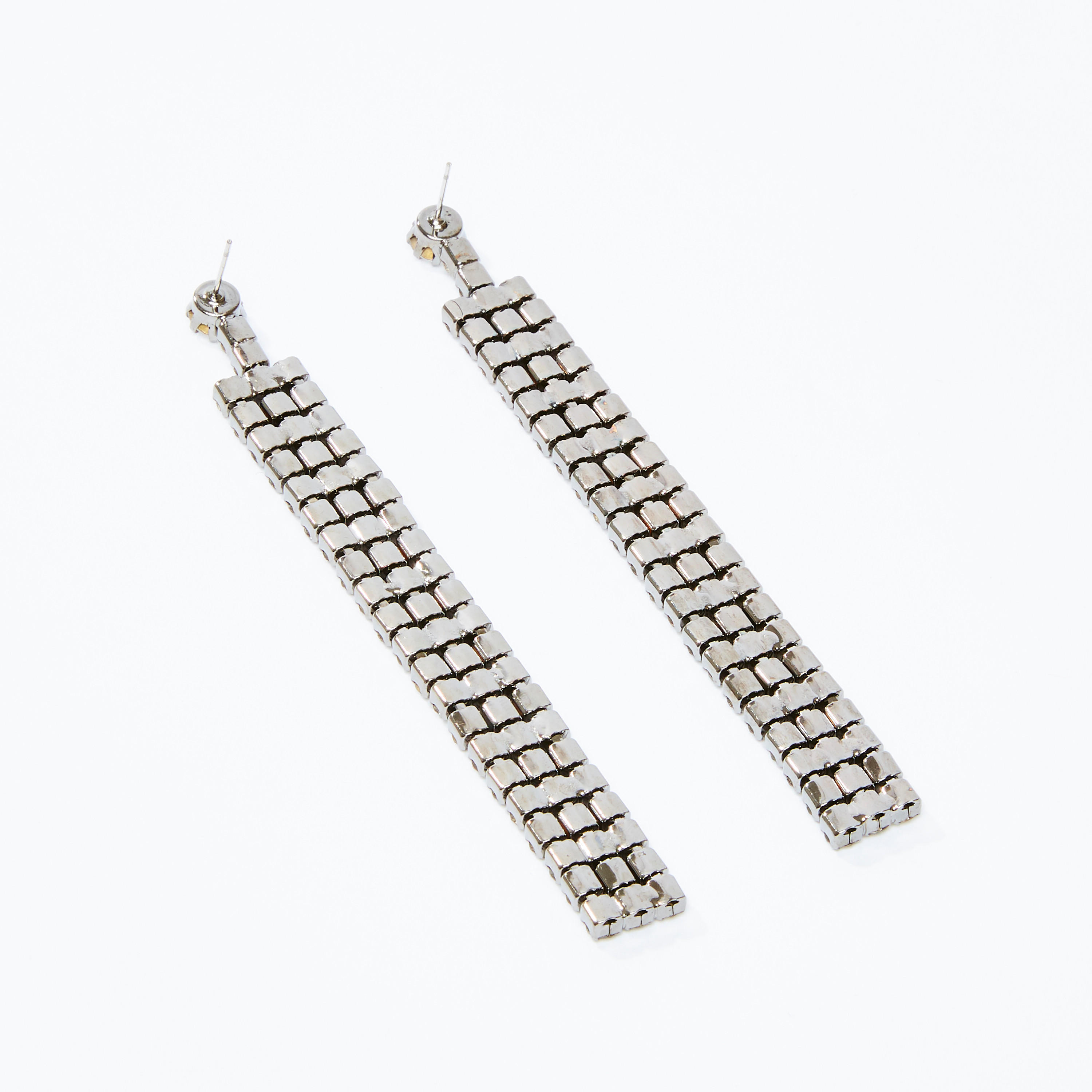 أقراط متدليّة مرصّعة بمكبس إغلاق-women-watchesandjewellery-jewellery-earrings-image-1