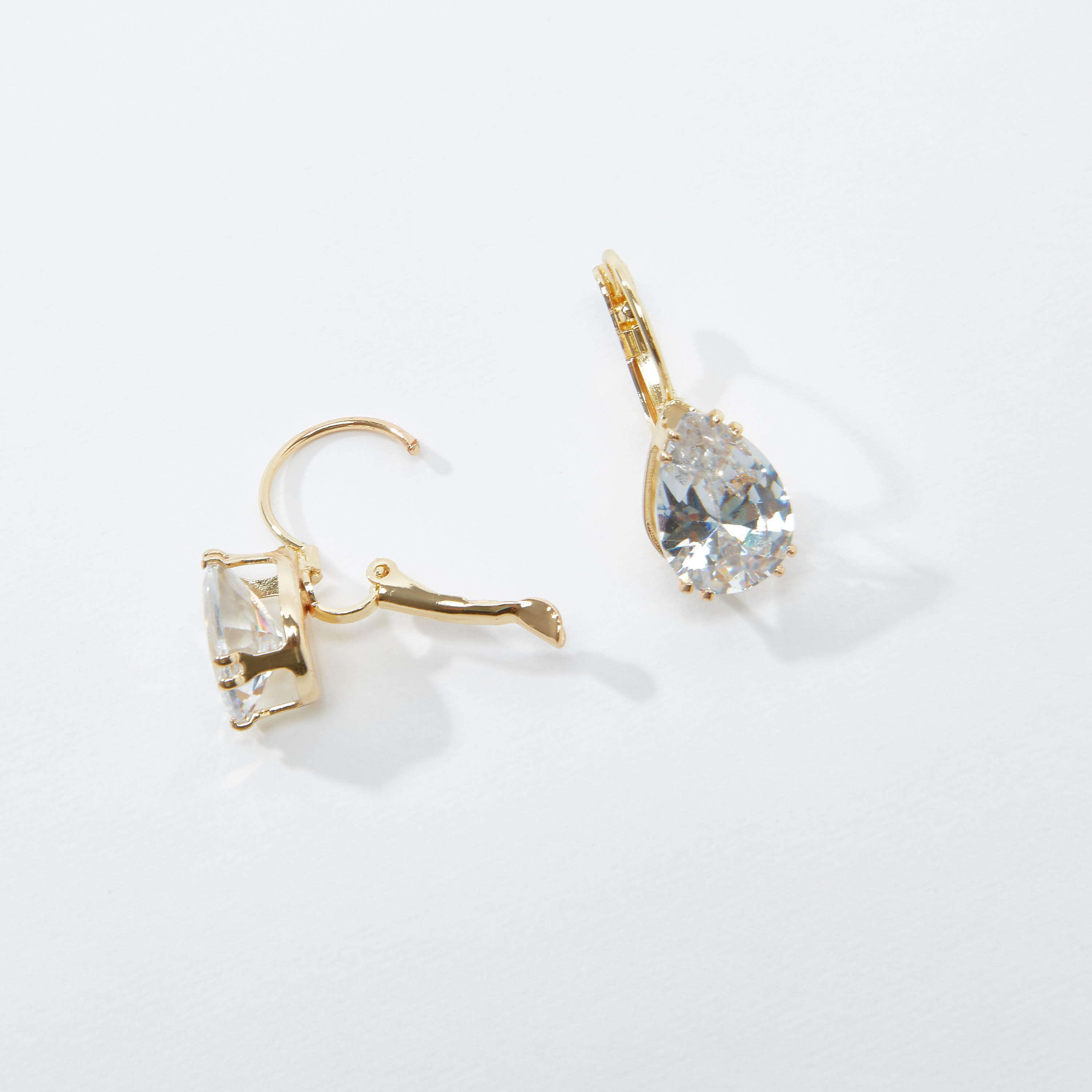 أقراط أذن مرصعة بمكبس إغلاق-women-watchesandjewellery-jewellery-earrings-image-3