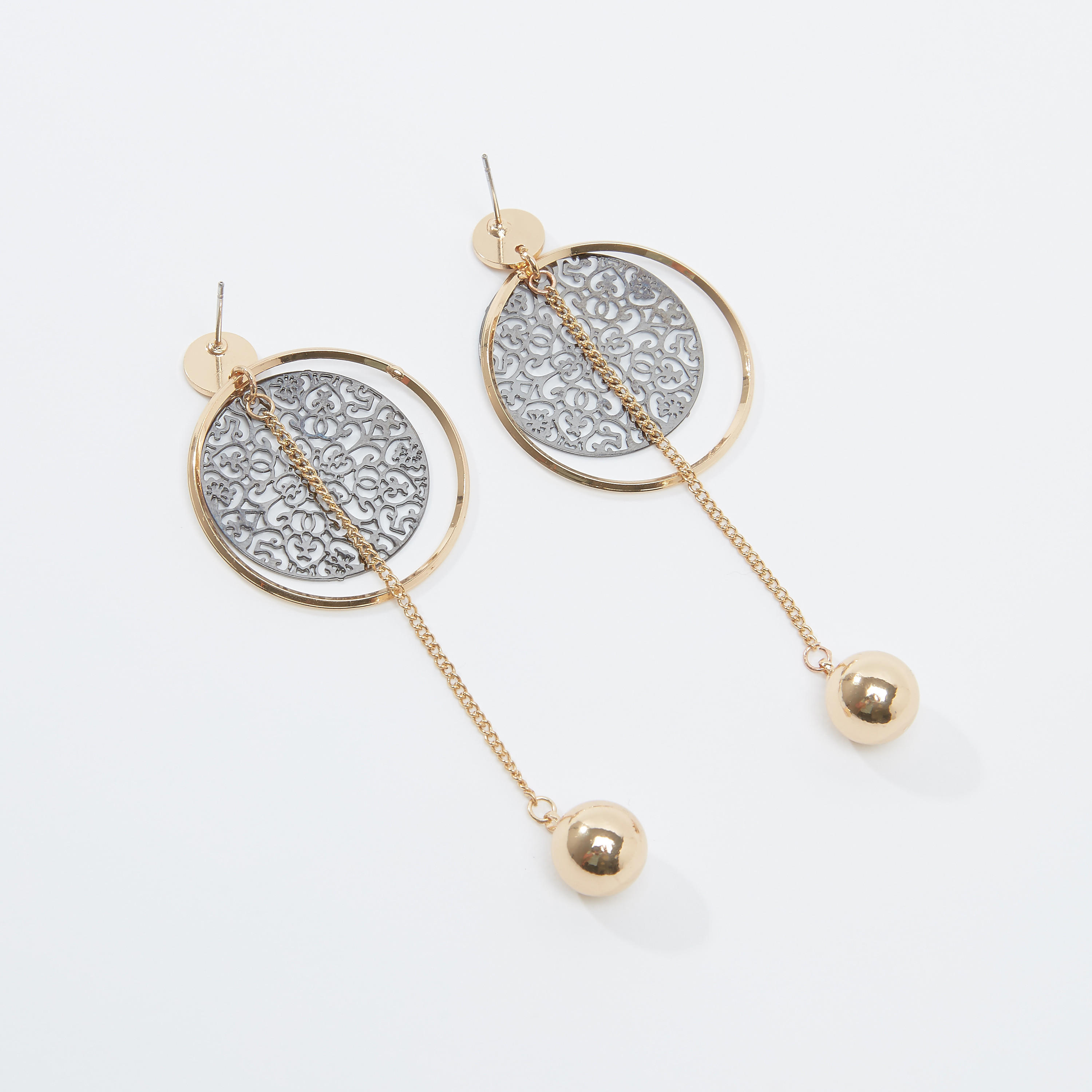 أقراط متدليّة ميتاليك بمكبس إغلاق-women-watchesandjewellery-jewellery-earrings-image-1