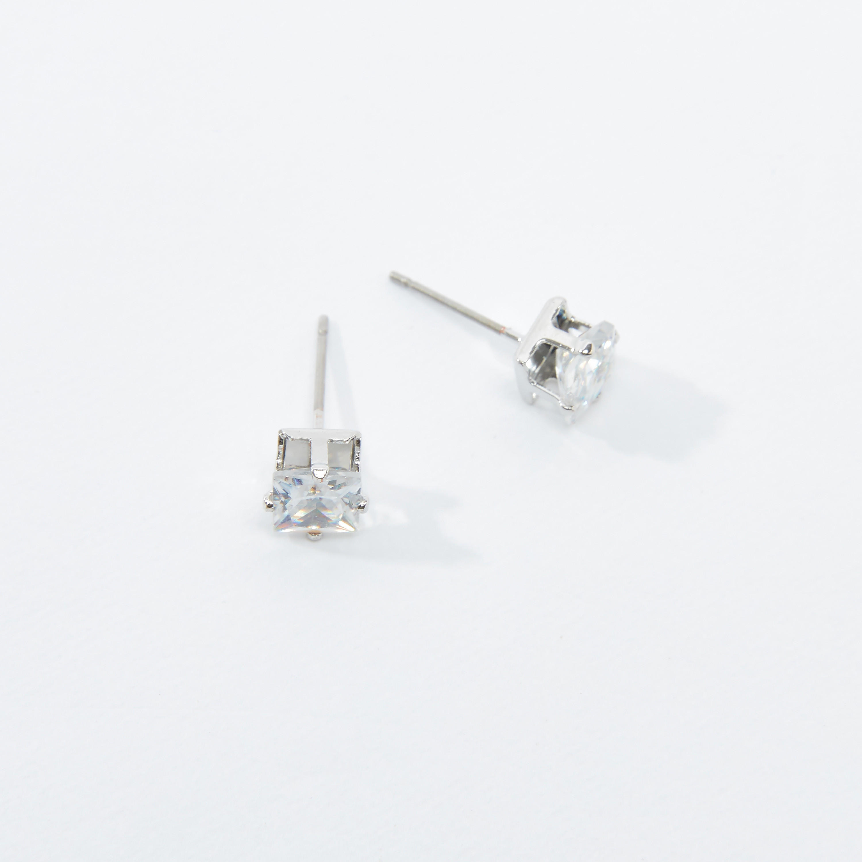 Studded Earrings with Pushback Closure-women-watchesandjewellery-jewellery-earrings-image-1
