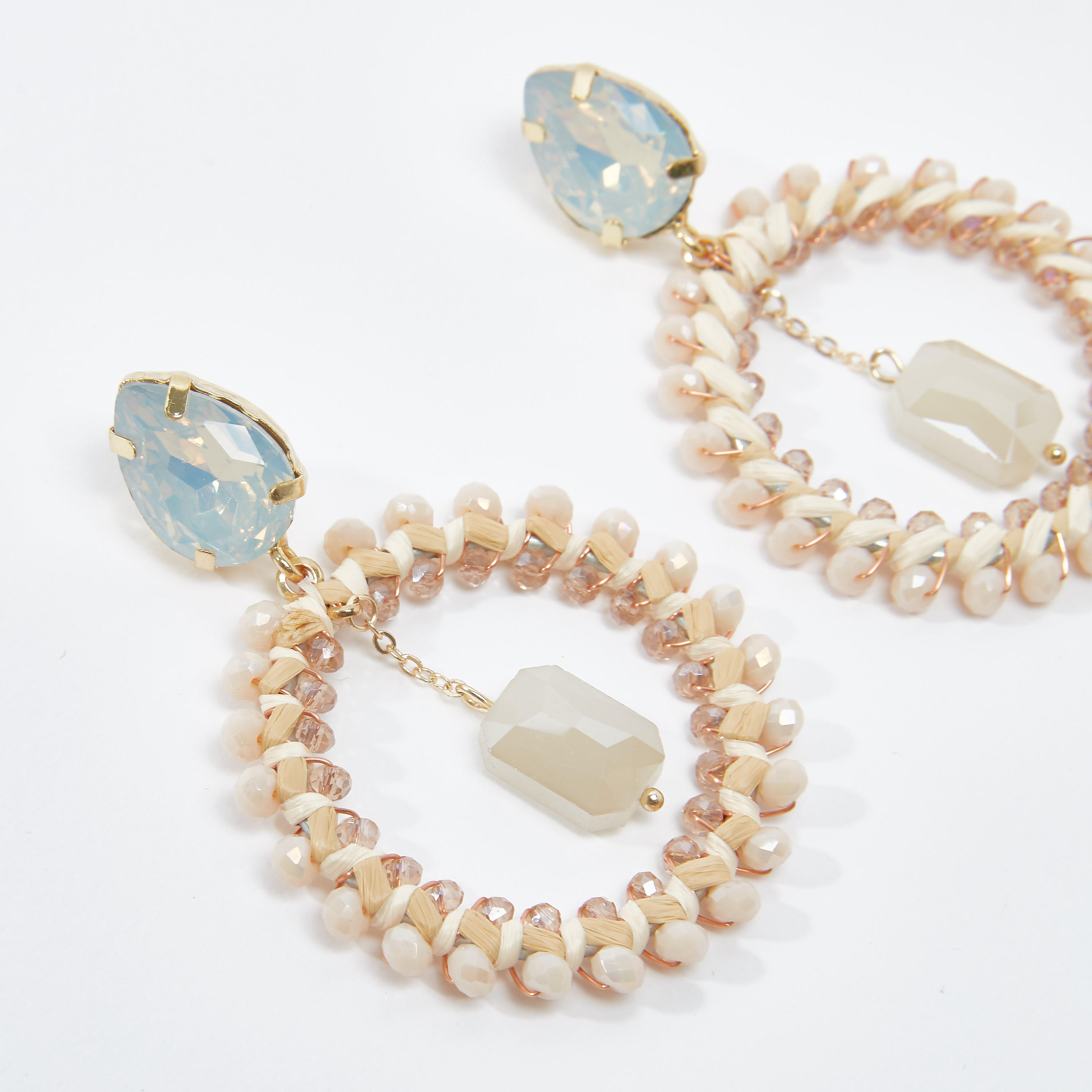 أقراط متدليّة مرصّعة بمكبس إغلاق-women-watchesandjewellery-jewellery-earrings-image-3