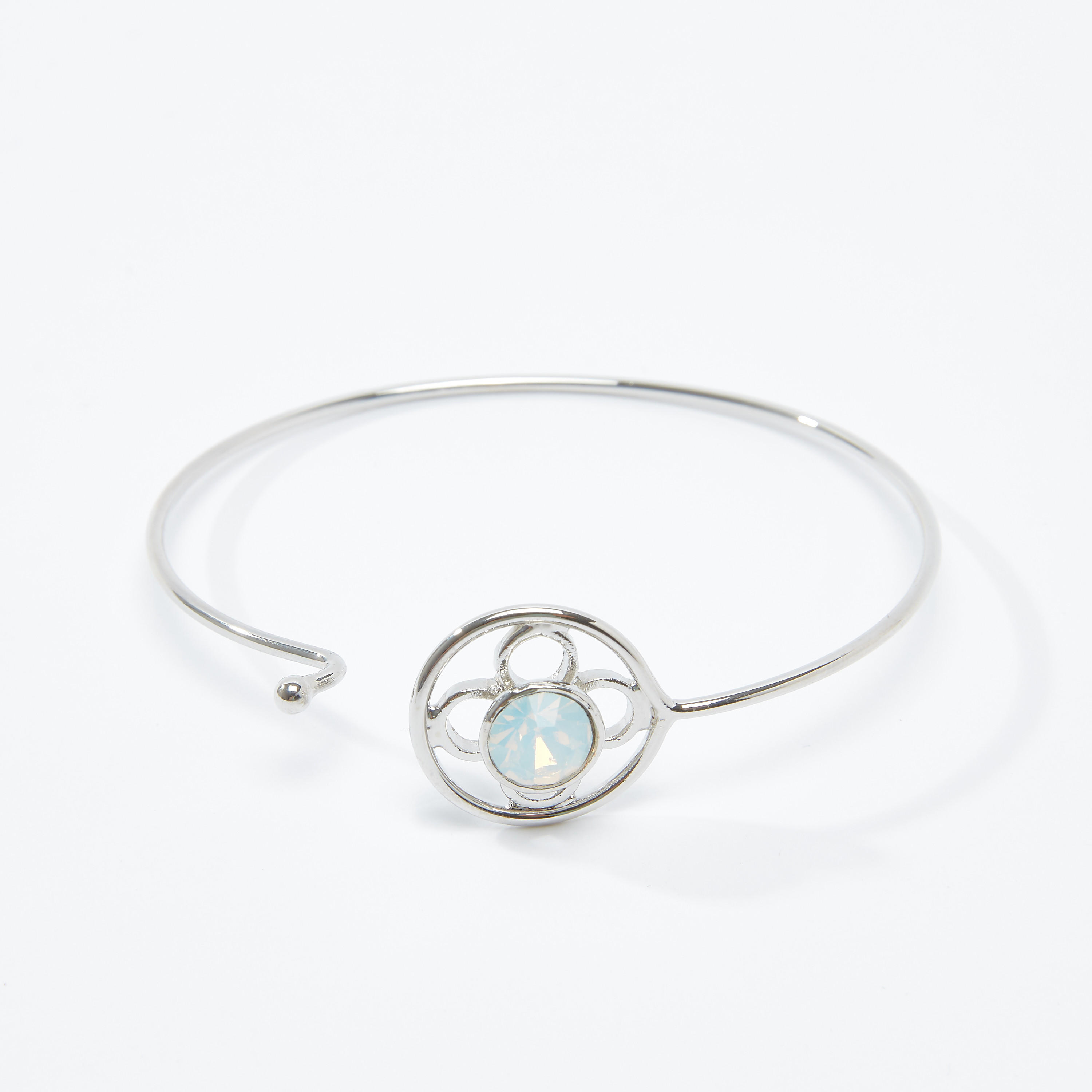سوار ميتاليك بتفاصيل مرصّعة وخطاف إغلاق-women-watchesandjewellery-jewellery-banglesandbracelets-image-3