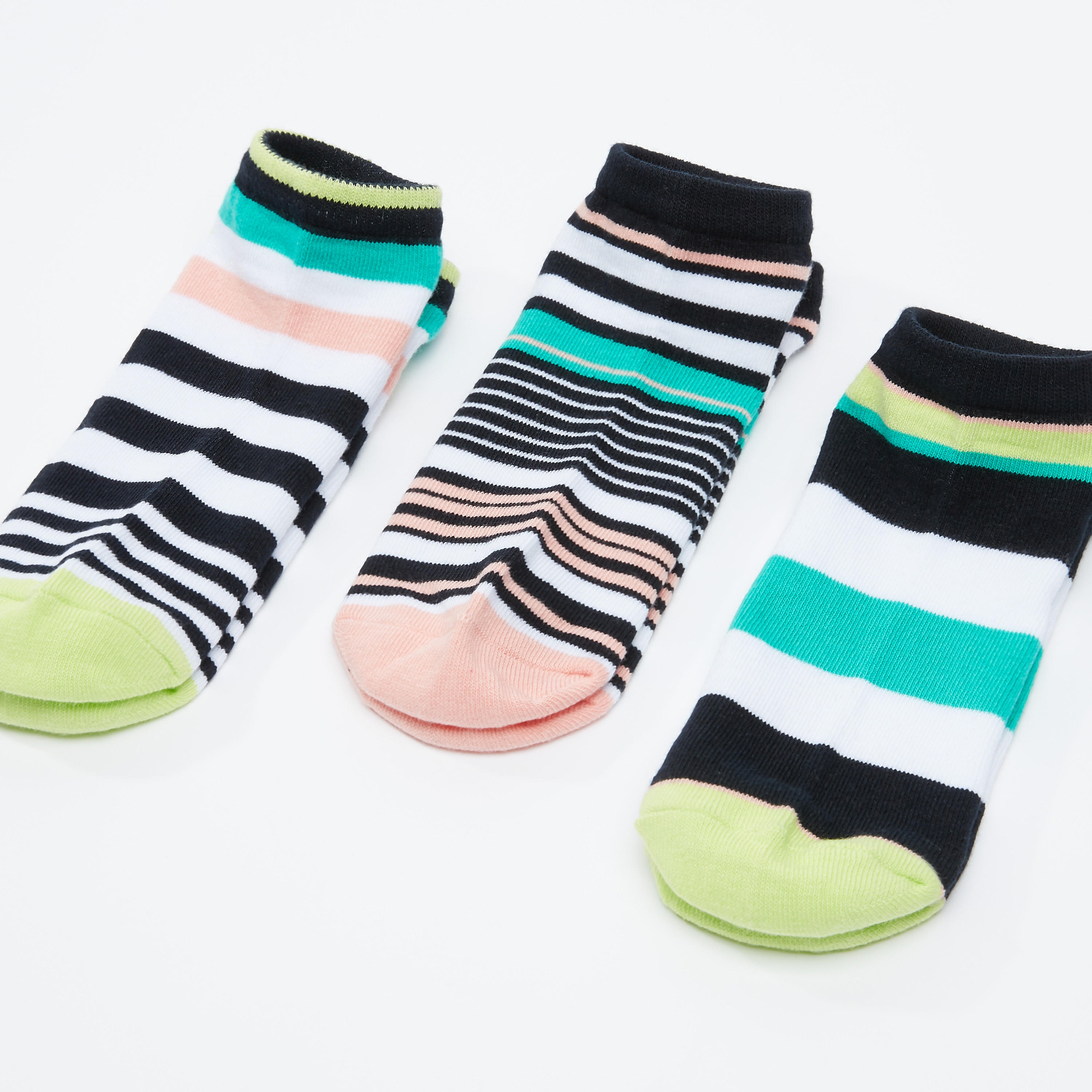 جوارب مقلّمة بطول الكاحل - طقم من 3 أزواج-women-socksandstockings-image-1