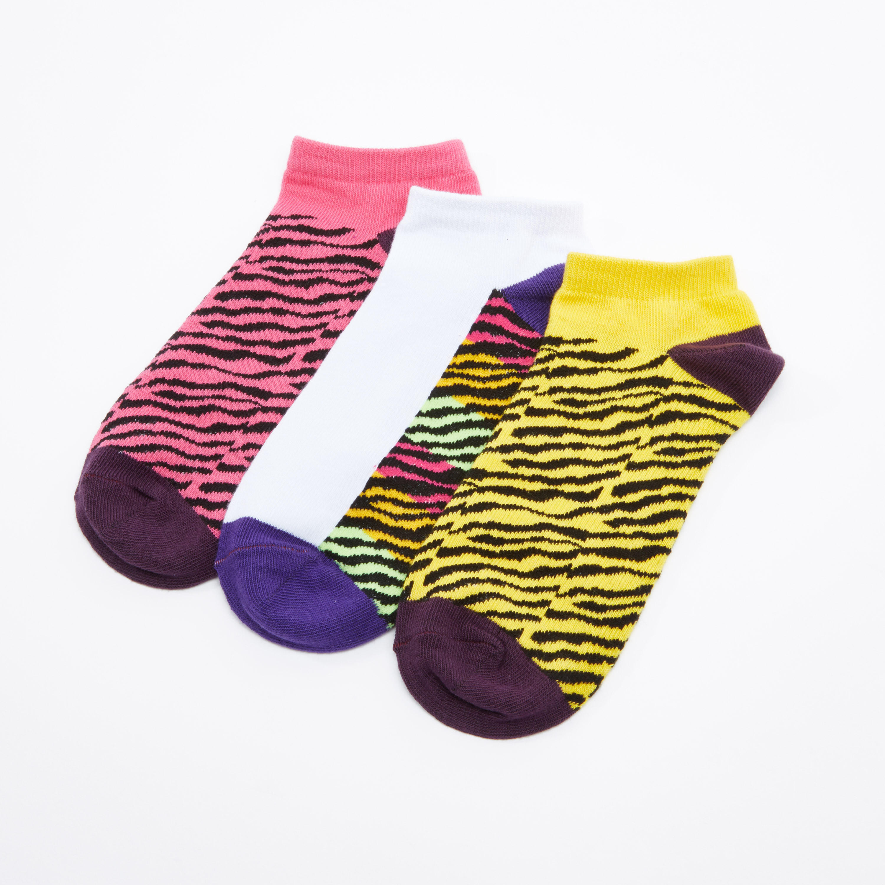 جوارب بطول الكاحل بطبعات - طقم من 3 أزواج-women-socksandstockings-image-2
