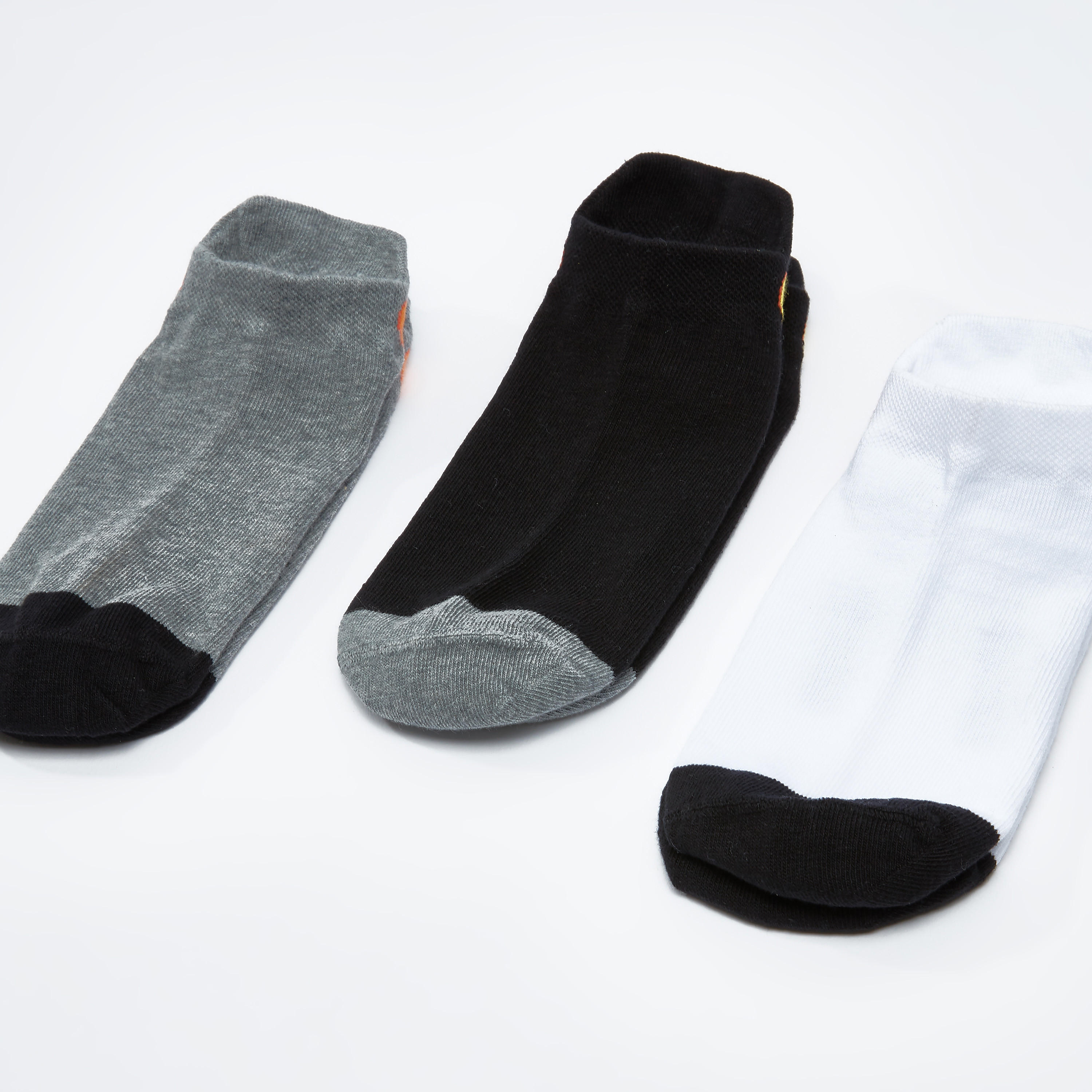 جوارب بطول الكاحل بطبعات - طقم من 3 أزواج-women-socksandstockings-image-1