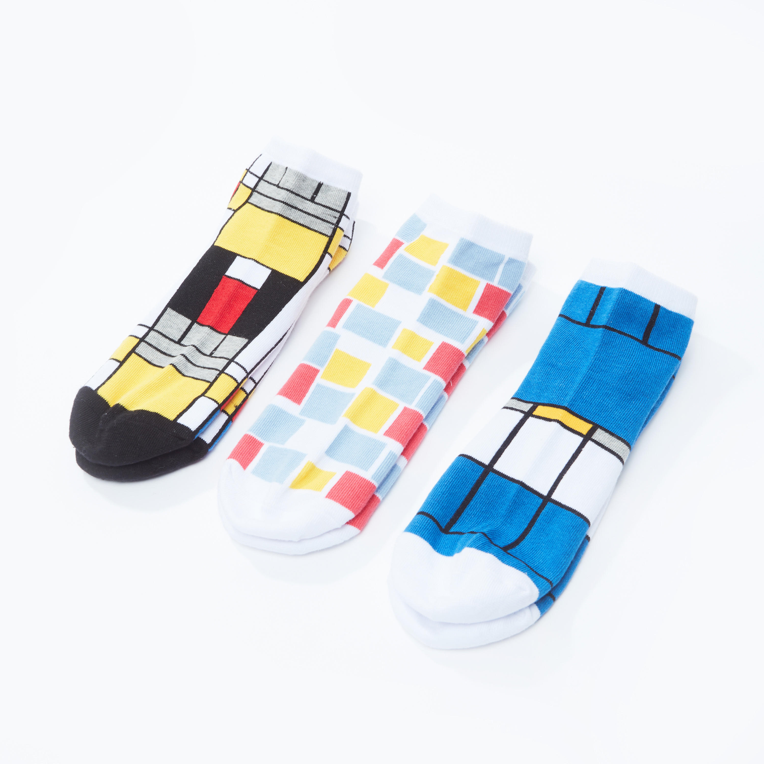 جوارب بطول الكاحل بطبعات - طقم من 3 أزواج-women-socksandstockings-image-1