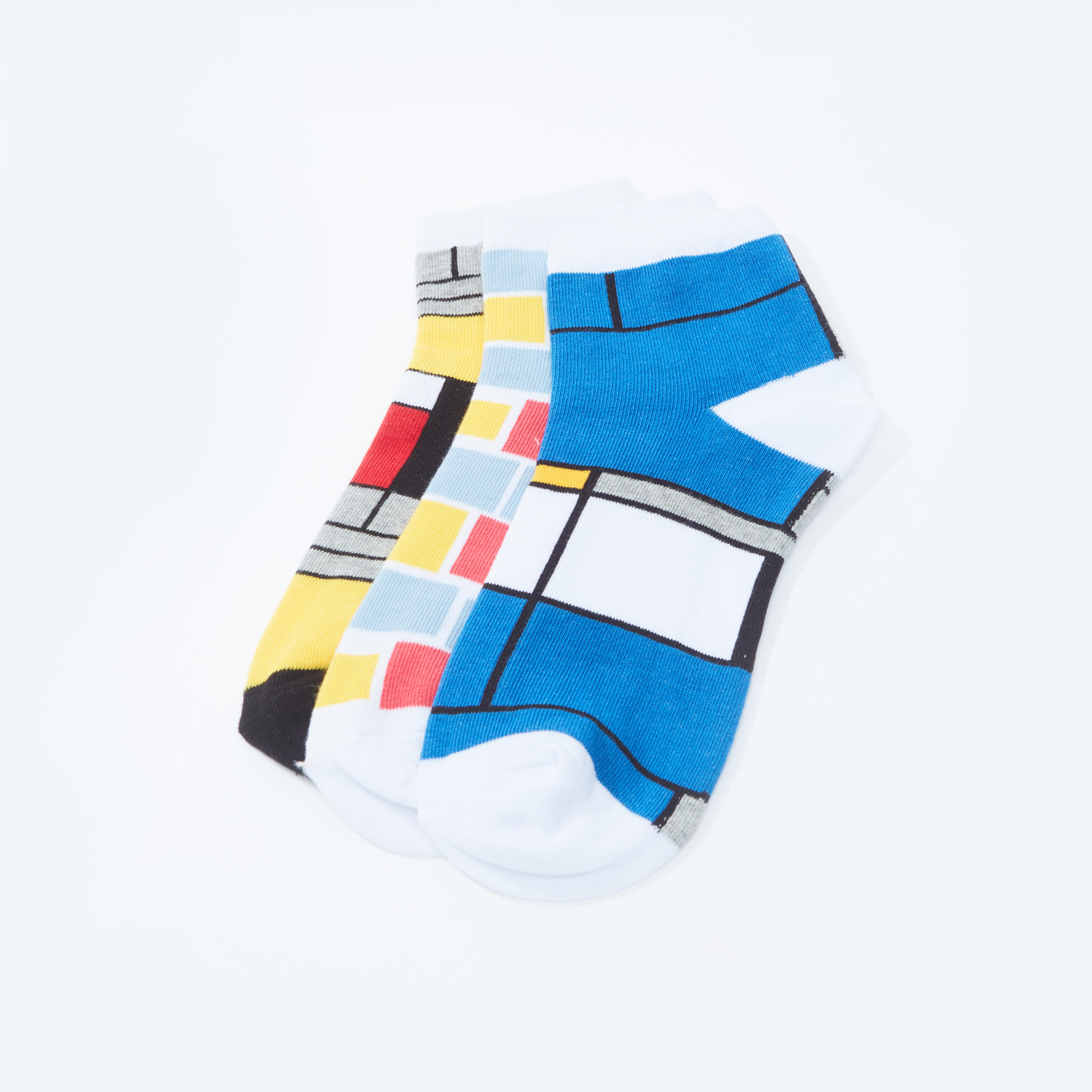 جوارب بطول الكاحل بطبعات - طقم من 3 أزواج-women-socksandstockings-image-2