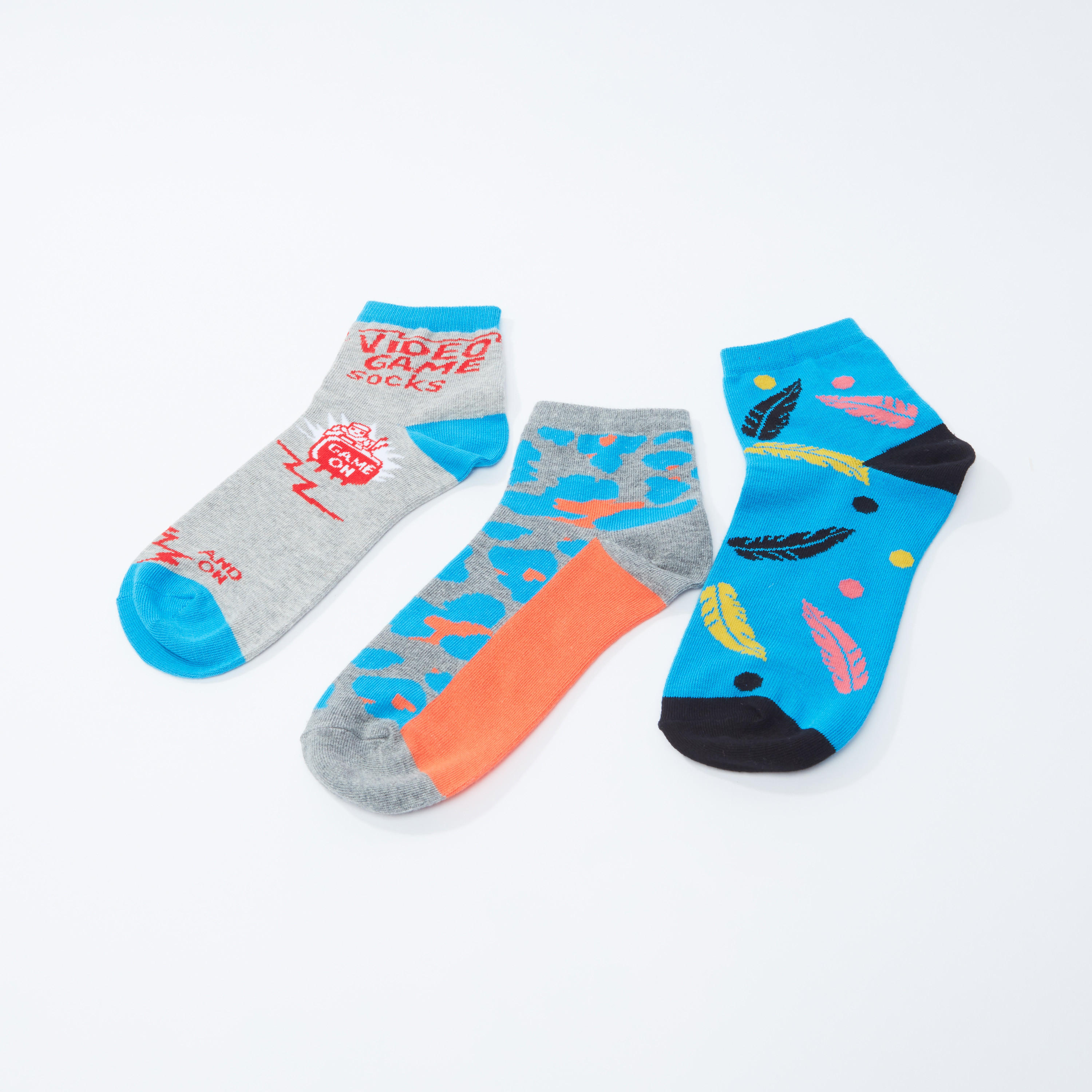 جوارب بطول الكاحل بطبعات - طقم من 3 أزواج-women-socksandstockings-image-2