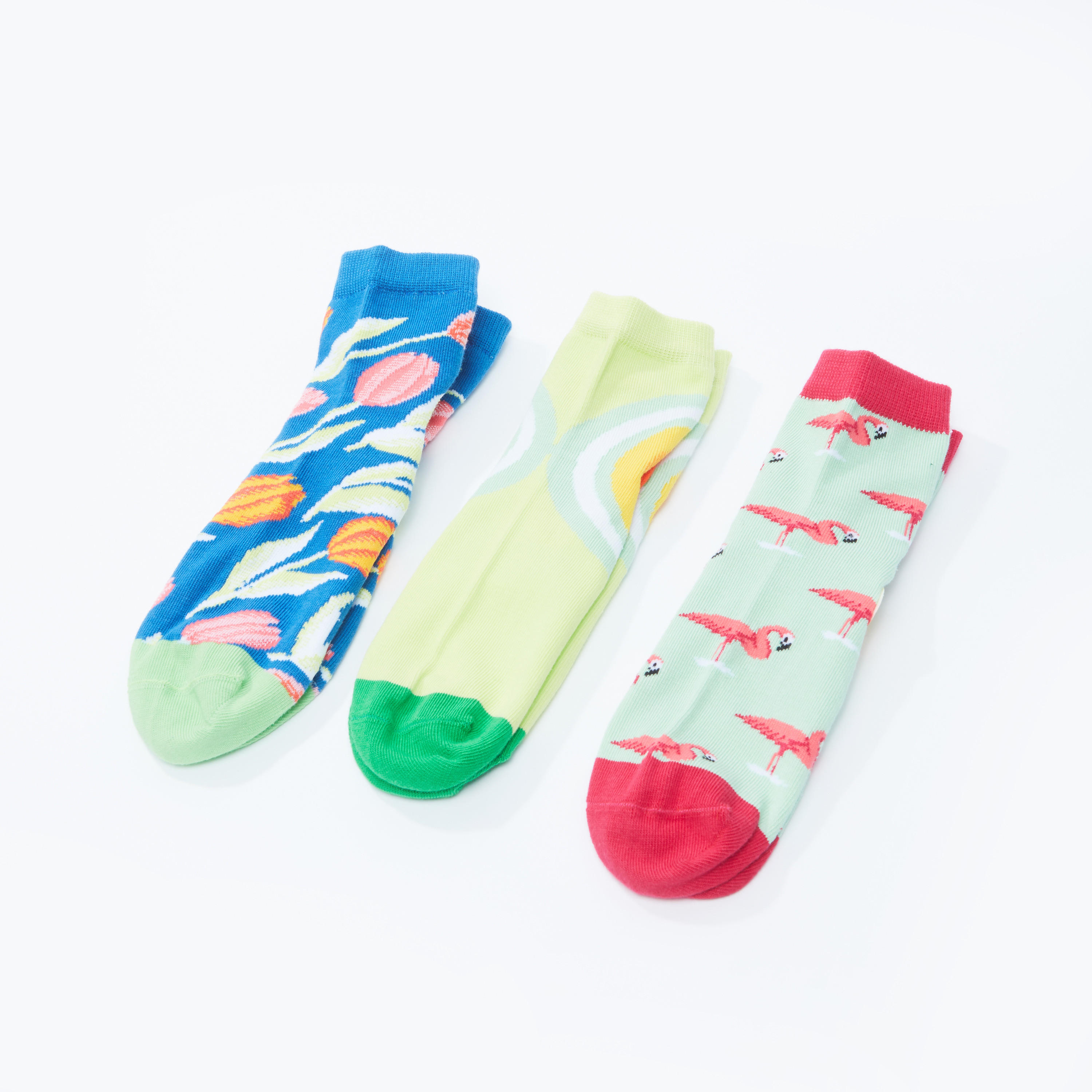 جوارب قطنية بطول الكاحل بطبعات - طقم من 3 أزواج-women-socksandstockings-image-1