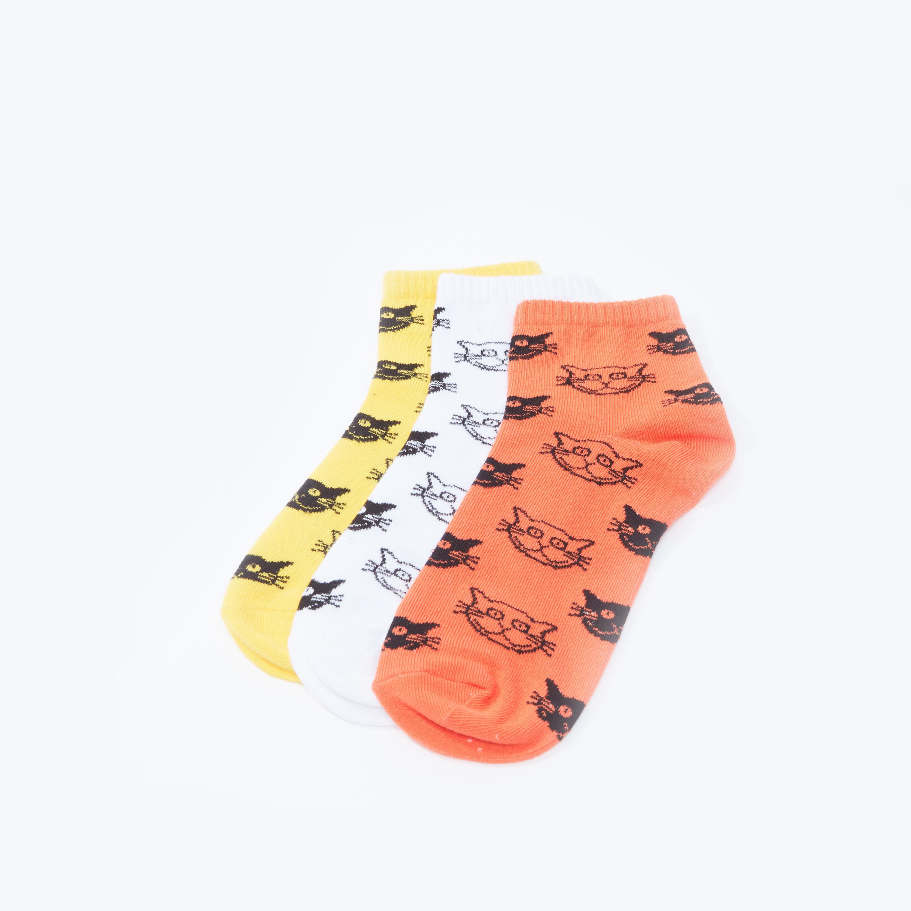 جوارب بطول الكاحل بطبعات - طقم من 3 أزواج-women-socksandstockings-image-2